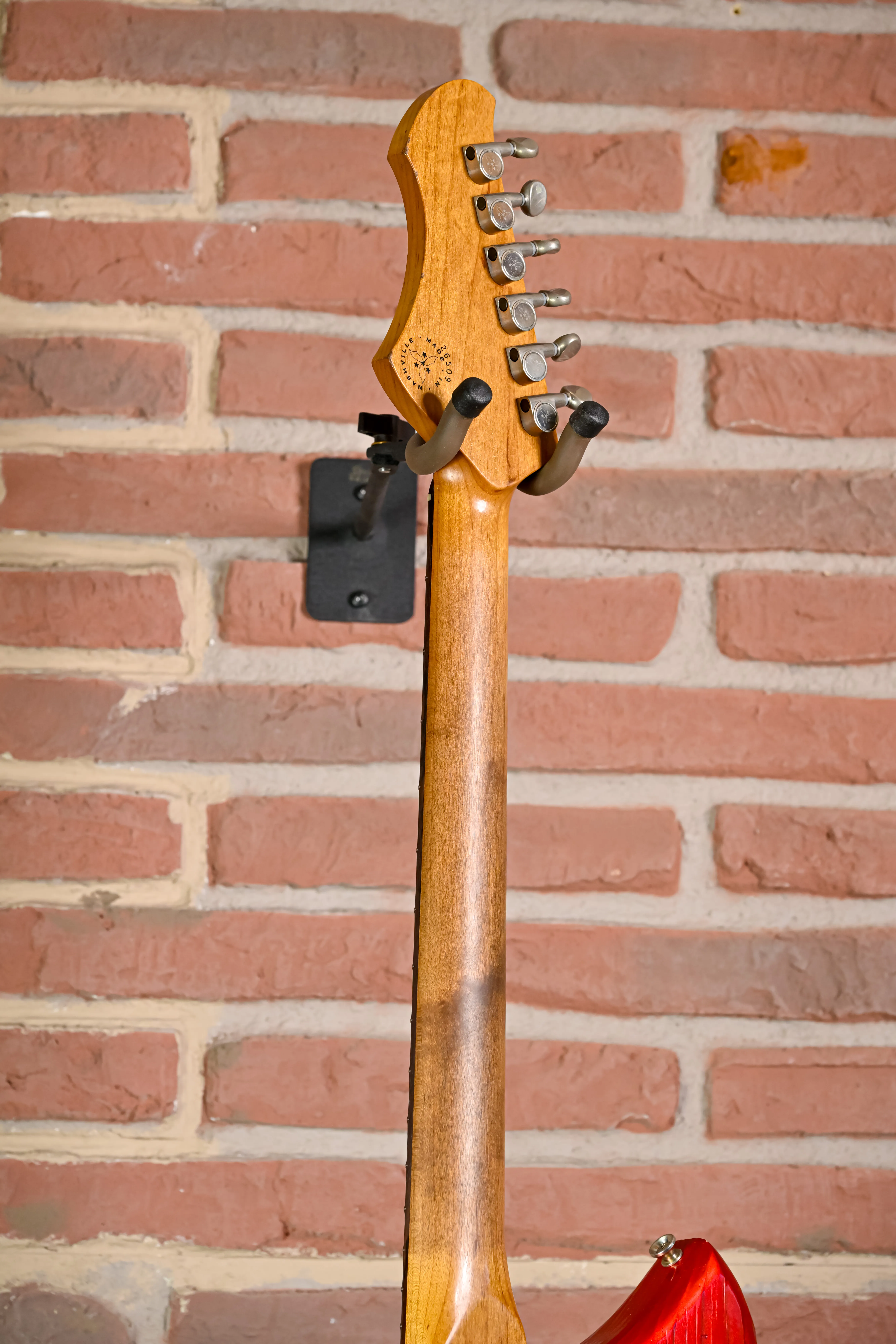 Serus J Candy Apple Red - 4-Ply T-Shell Light Distress