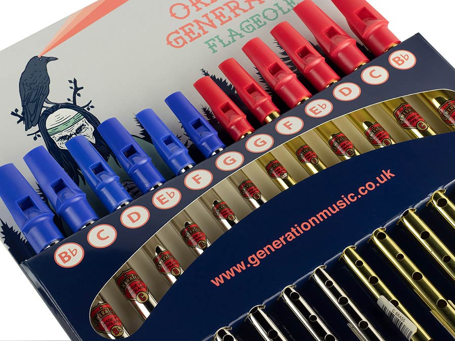 Tin Whistle Display mit 12 Tin Whistles (6 x Nickel, 6 x Messing)