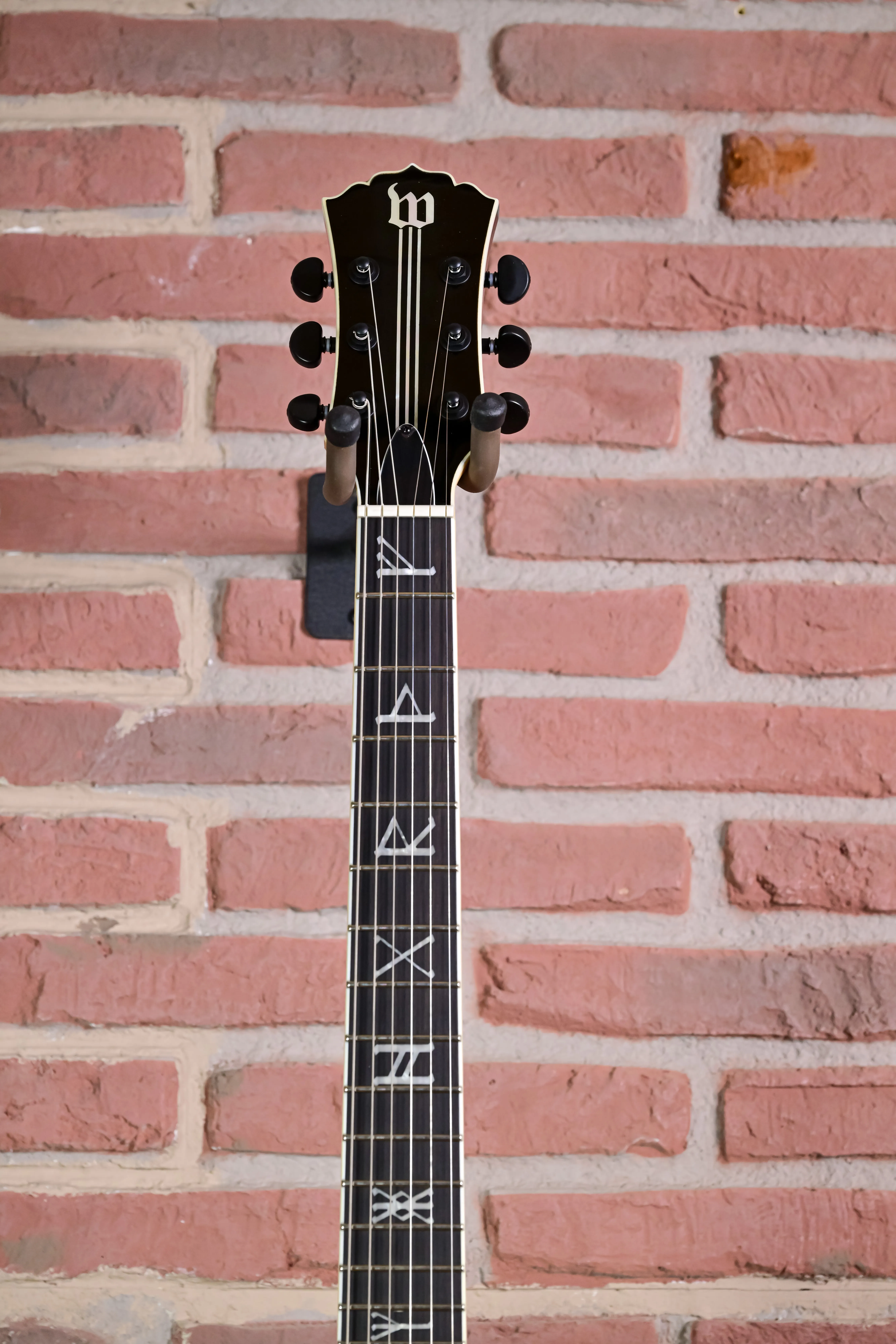 Barbarian Charcoal Burst Buzzsaw