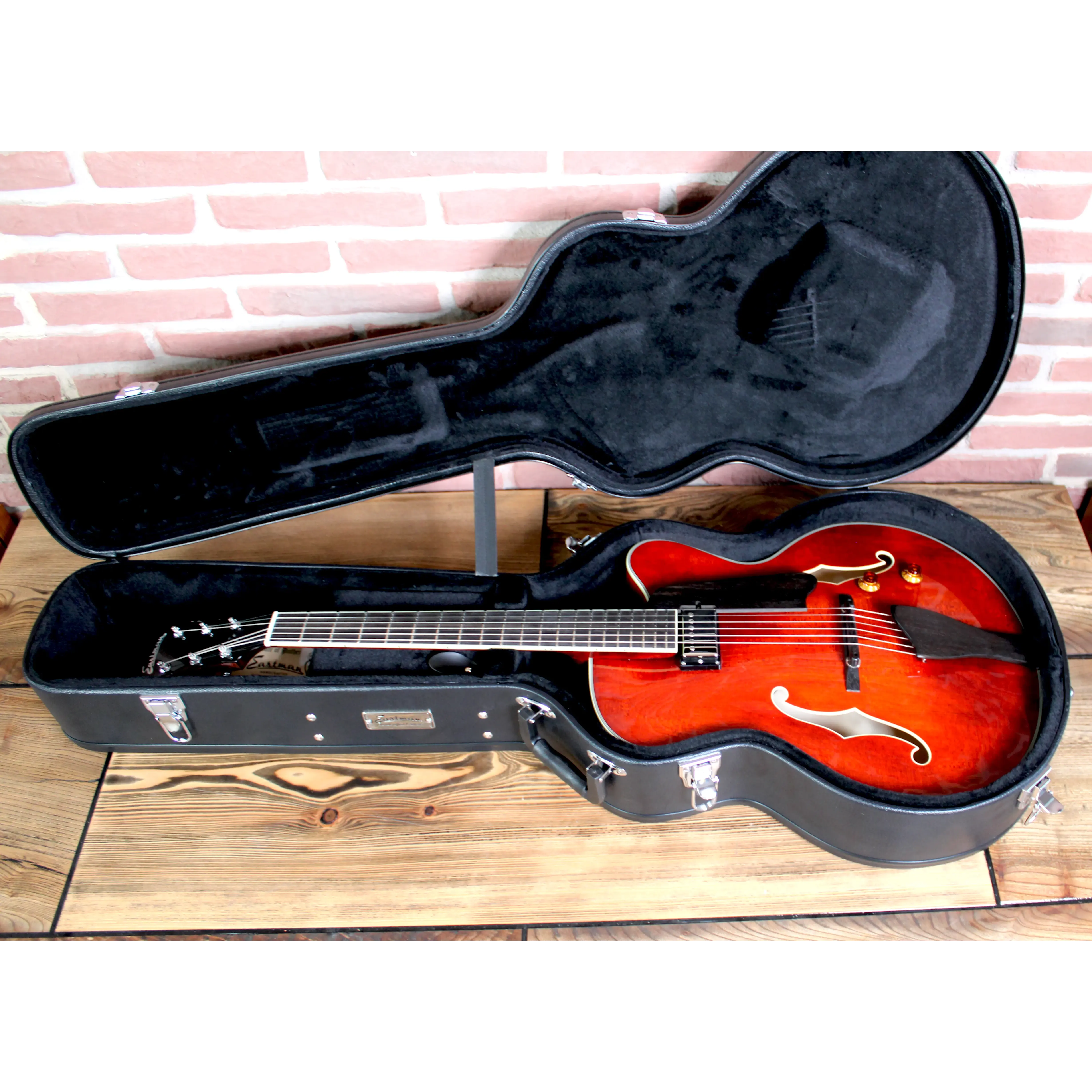 Eastman AR503CE im Hardshell Case