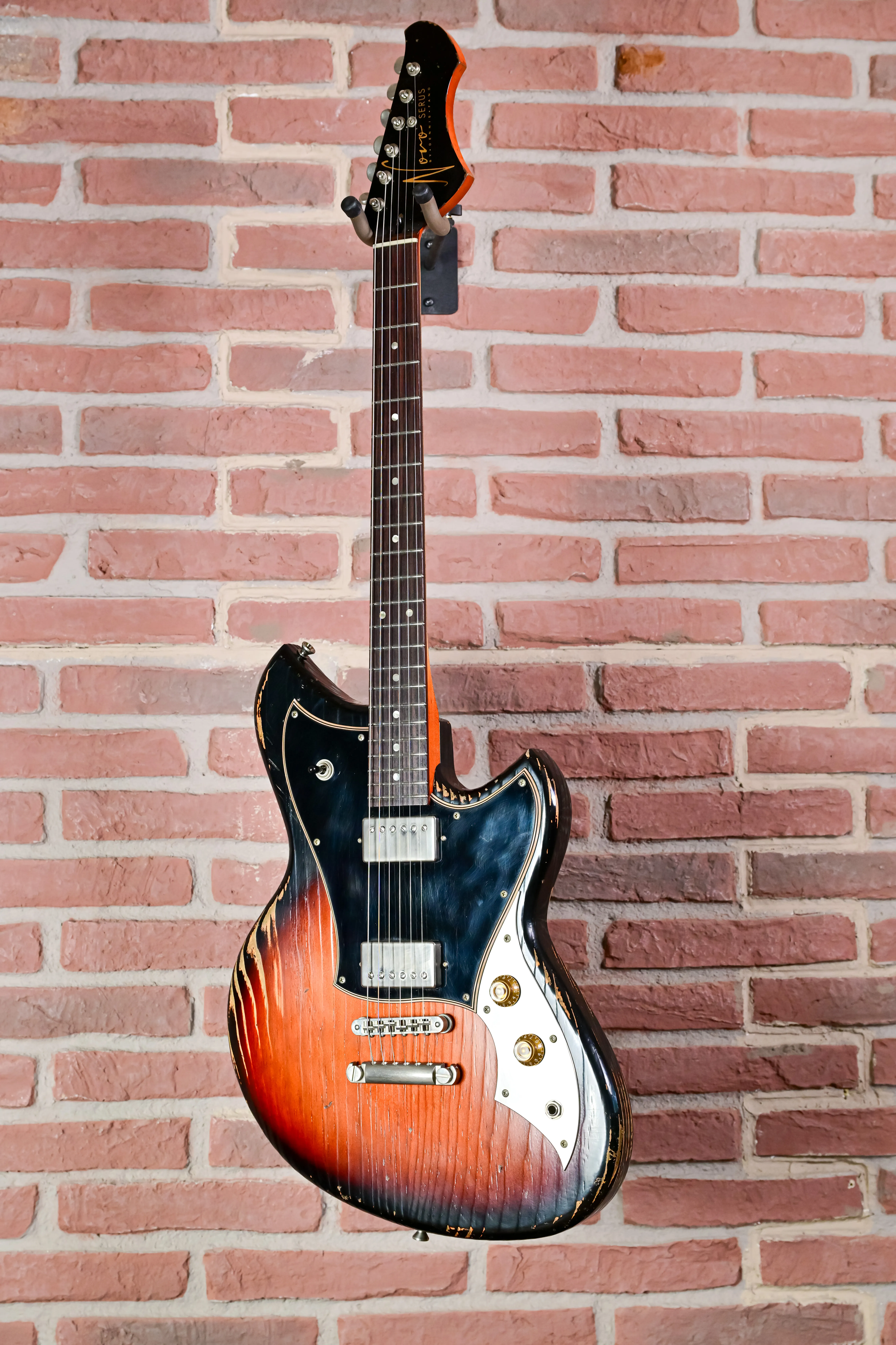 Serus H2 Firebird Burst 5-Ply Black Medium Distress