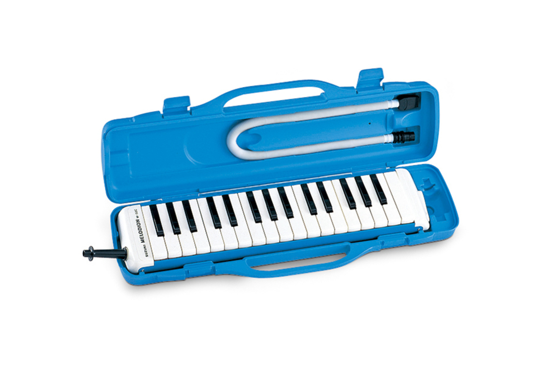 M-32C  Melodica