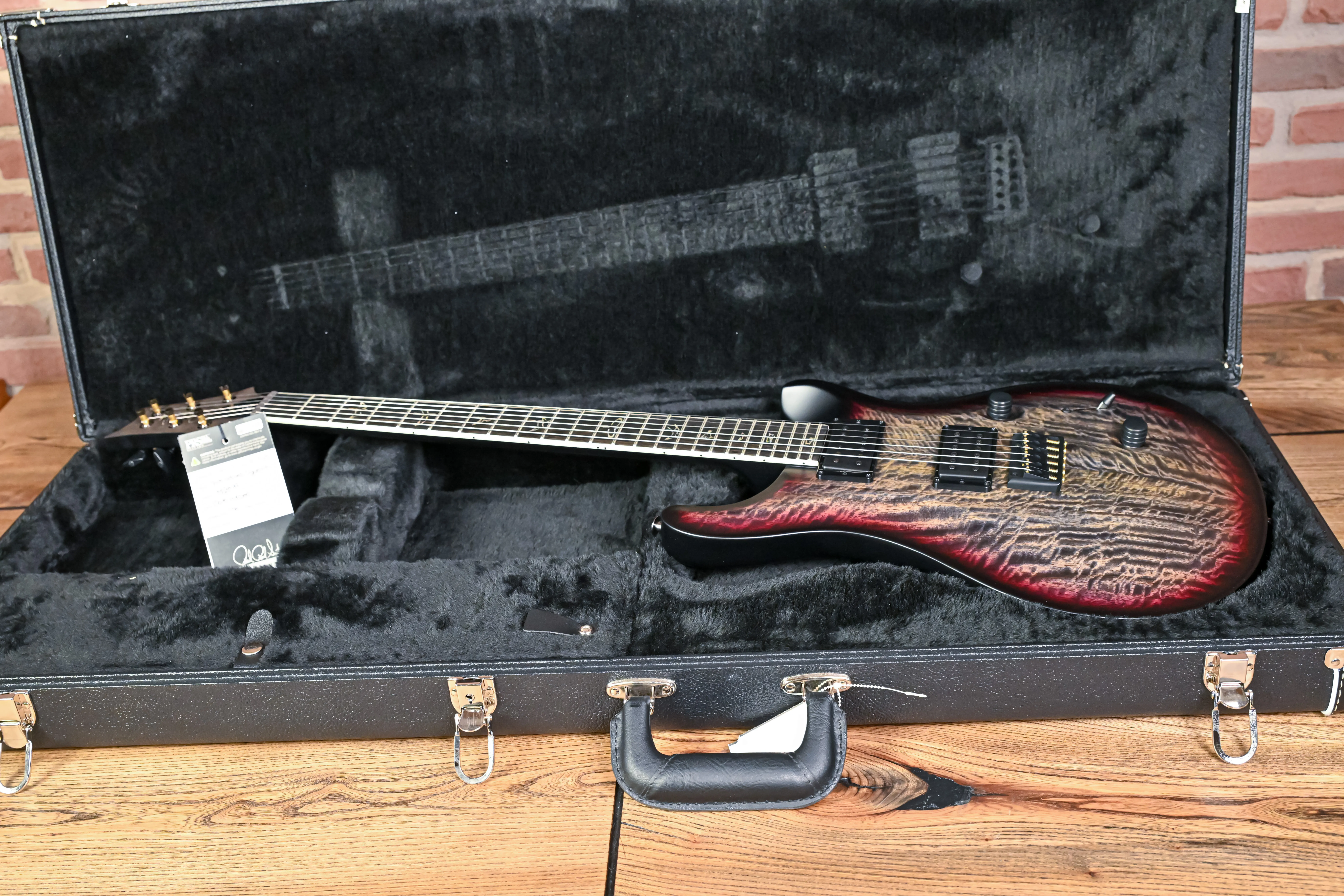 Mark Holcomb Holcomb Wraparound Burst