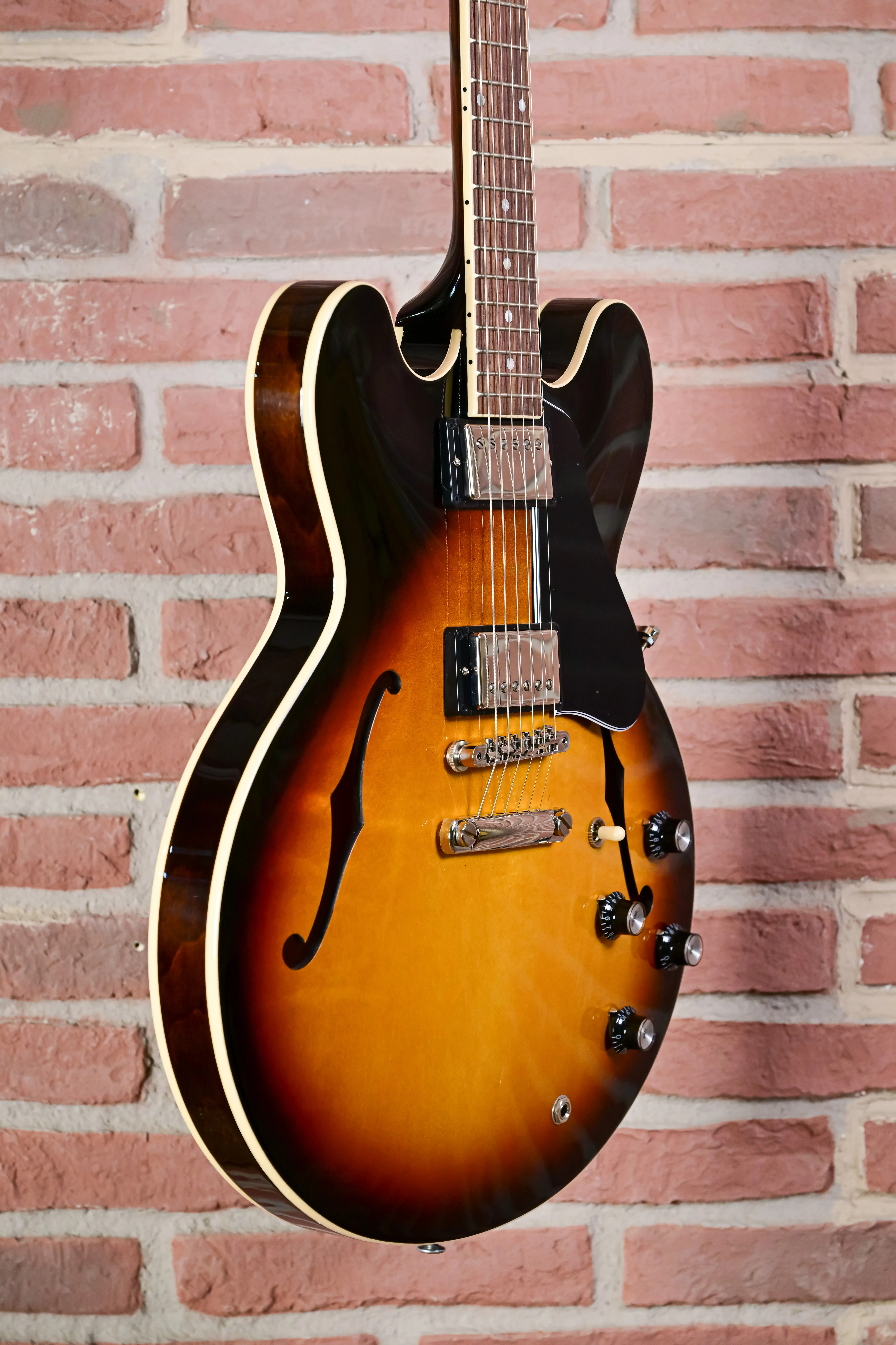 ES-335 Vintage Burst