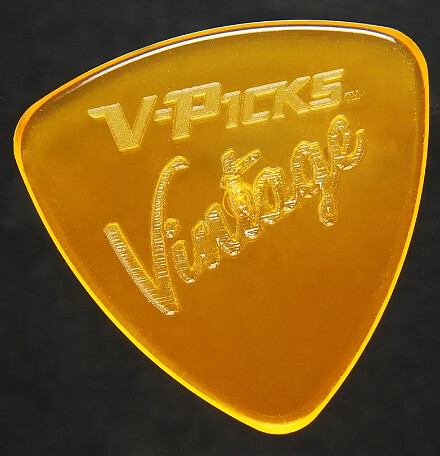 Vintage Mandolin Pick amber