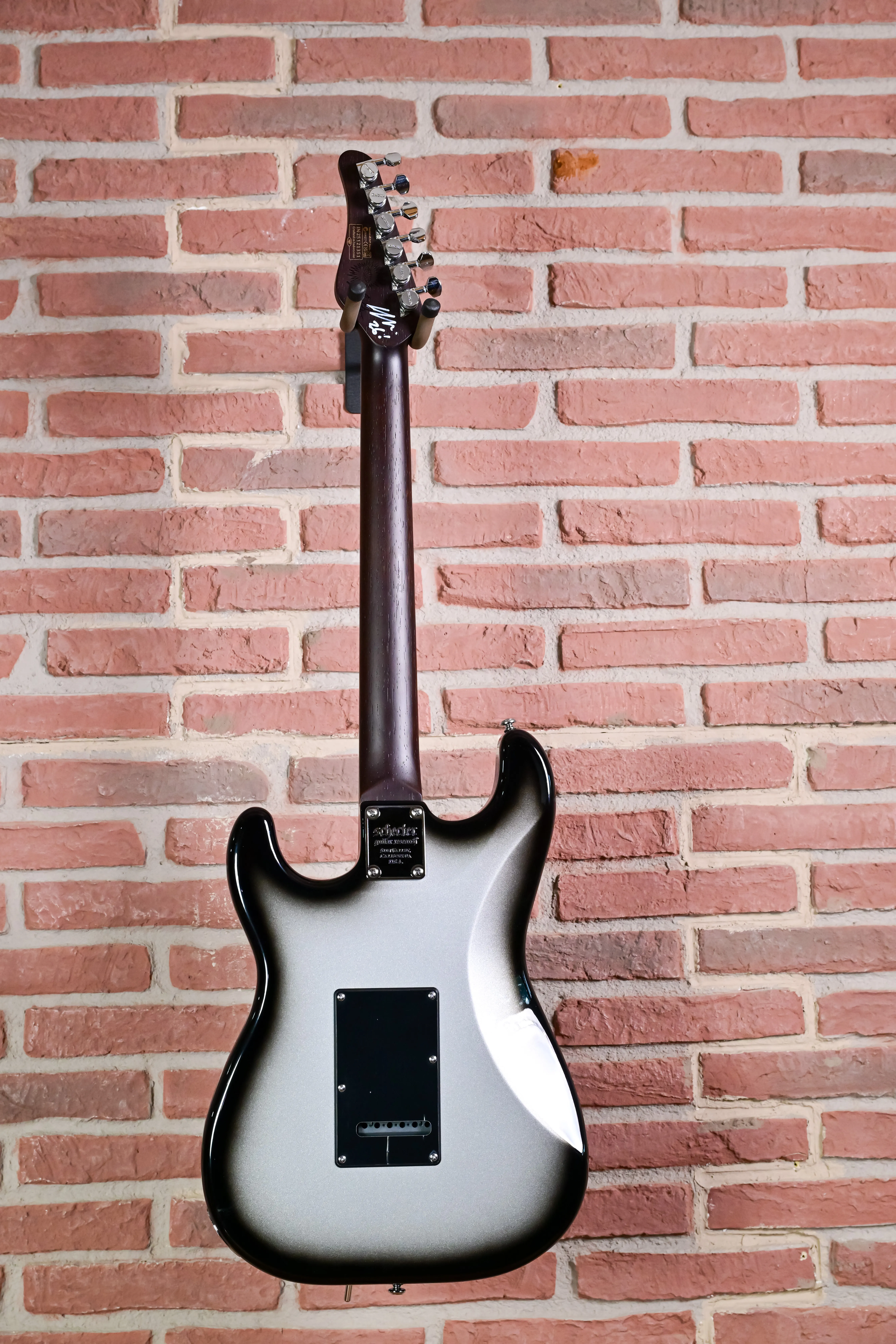 Nick Johnston Handsigned Traditional HH Atomic Mercury IM25121351