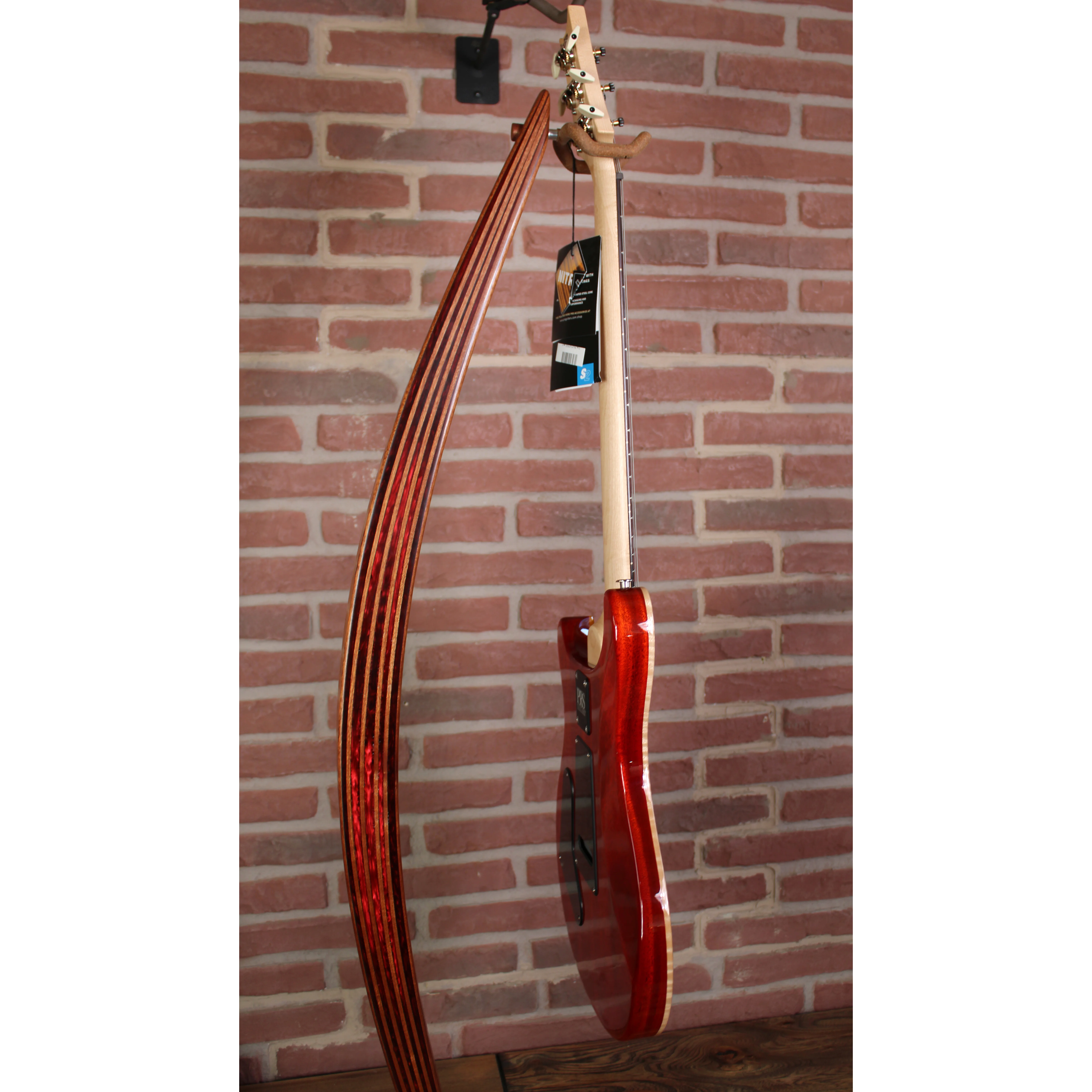 PRS CE 24 LTD McCarty Sunburst Mahagonikorpus Seitenansicht 