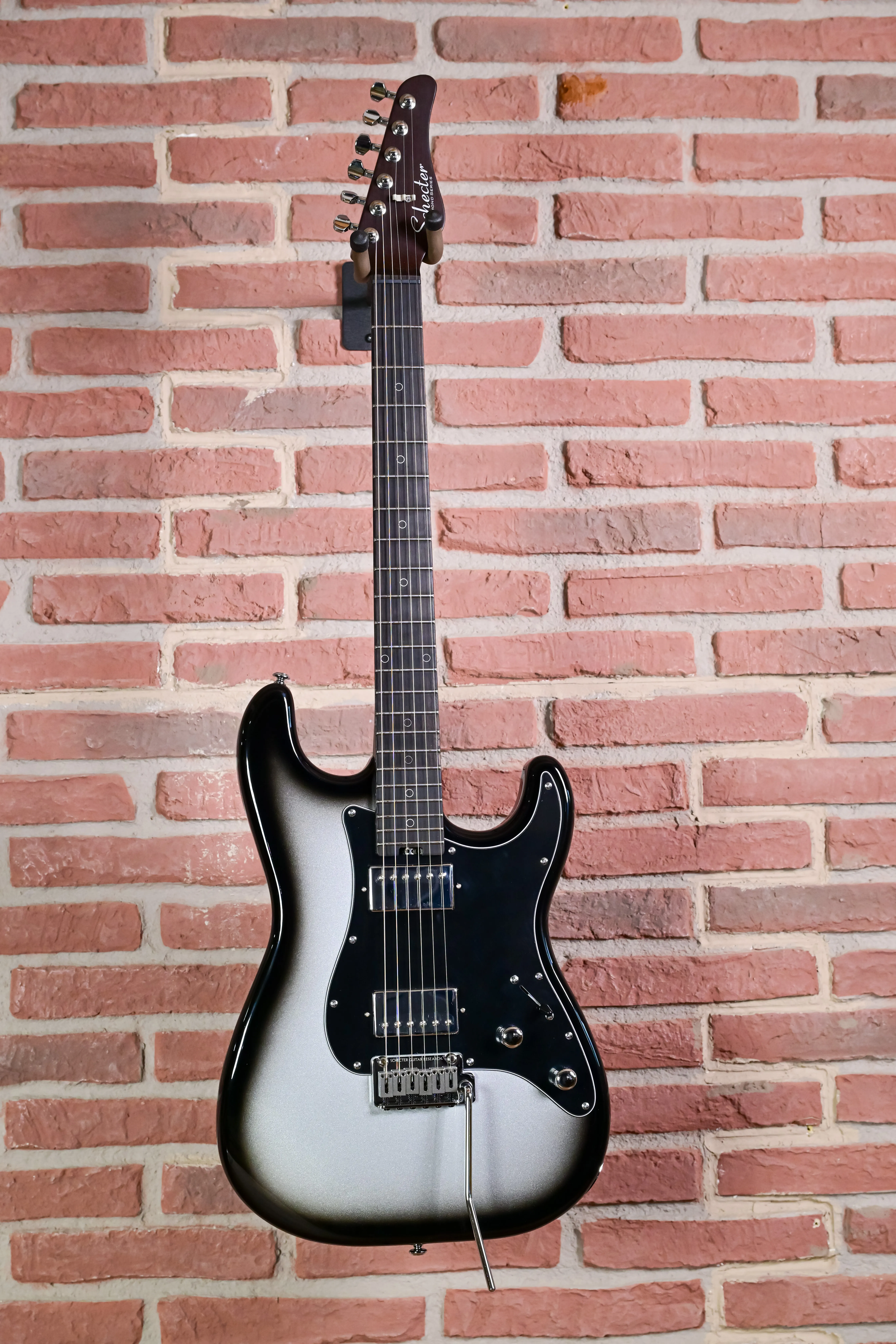 Nick Johnston Handsigned Traditional HH Atomic Mercury IM25121351