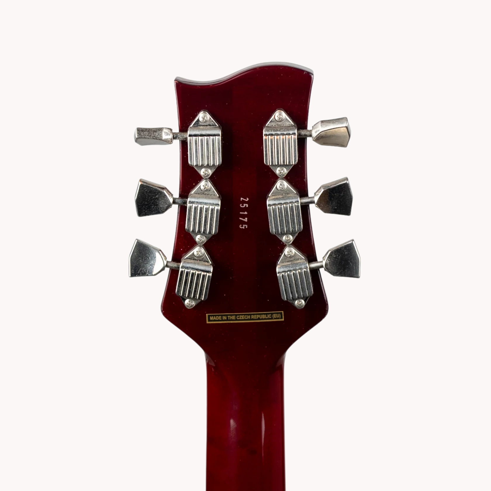 Monterey Bigsby NH Trans Red Aged