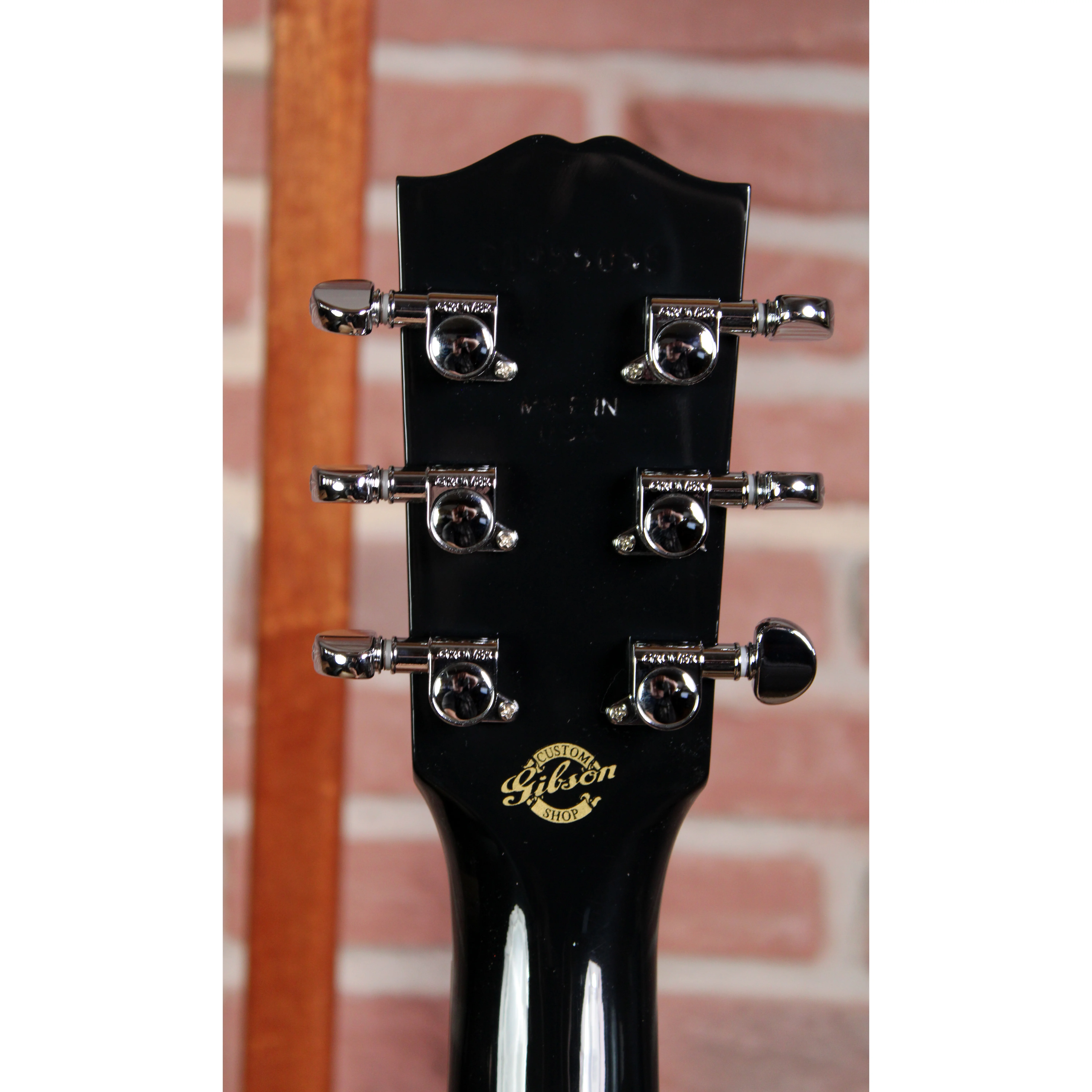 Gibson L-00 Standard Custom Shop Ebony Limited Griff Hinteransicht