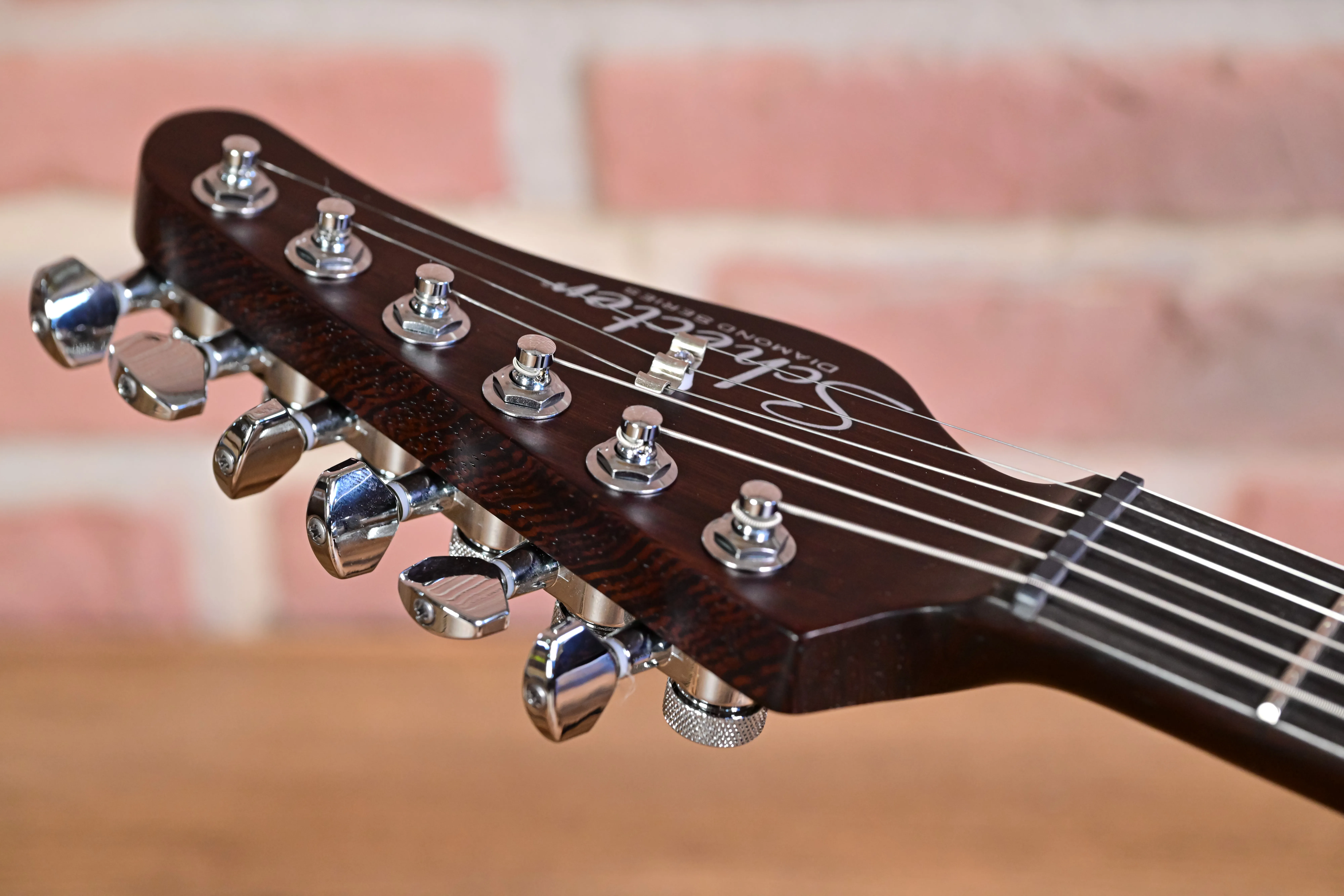 Nick Johnston Handsigned Traditional HH Atomic Mercury IM25121277