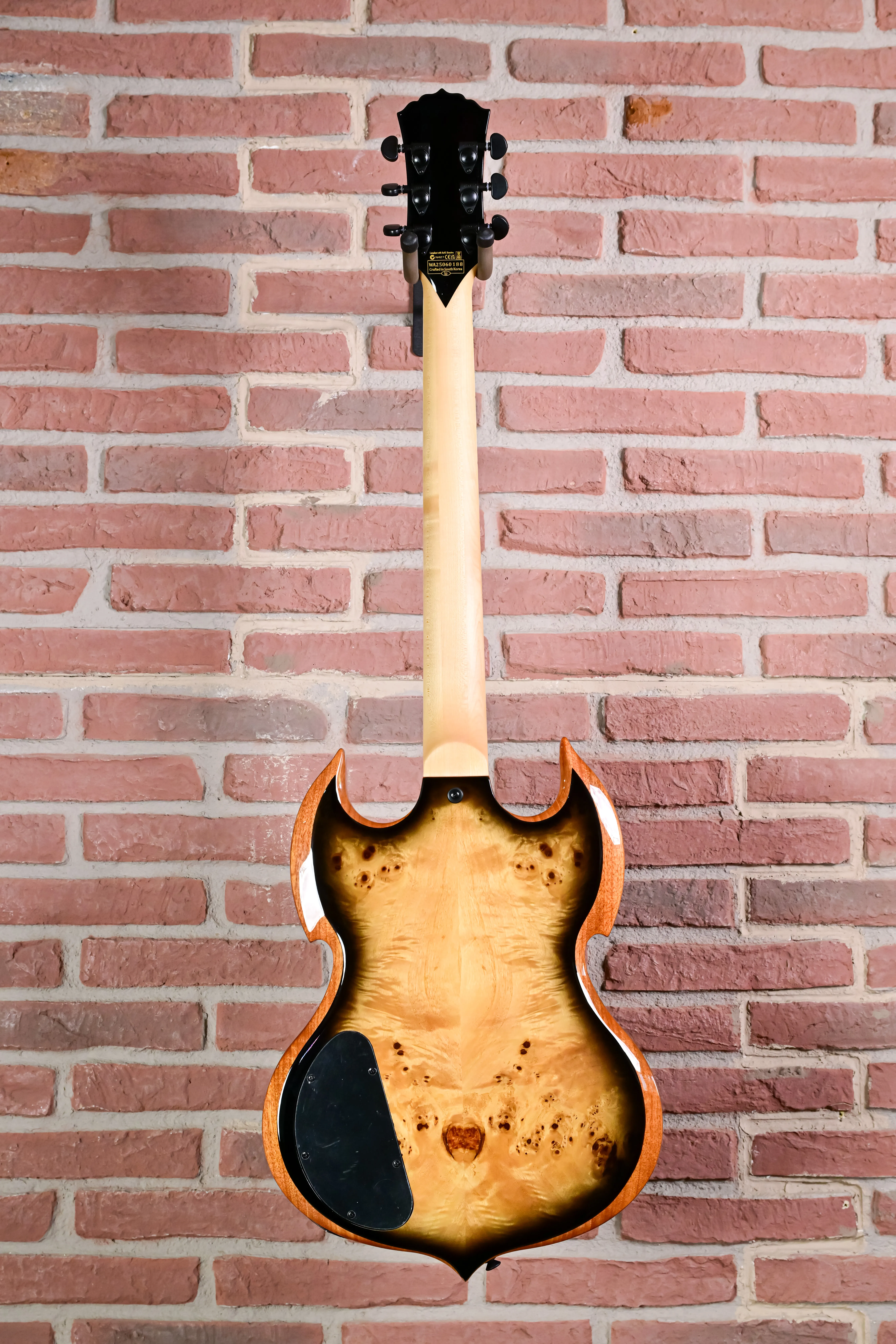 Barbarian Charcoal Burst Buzzsaw