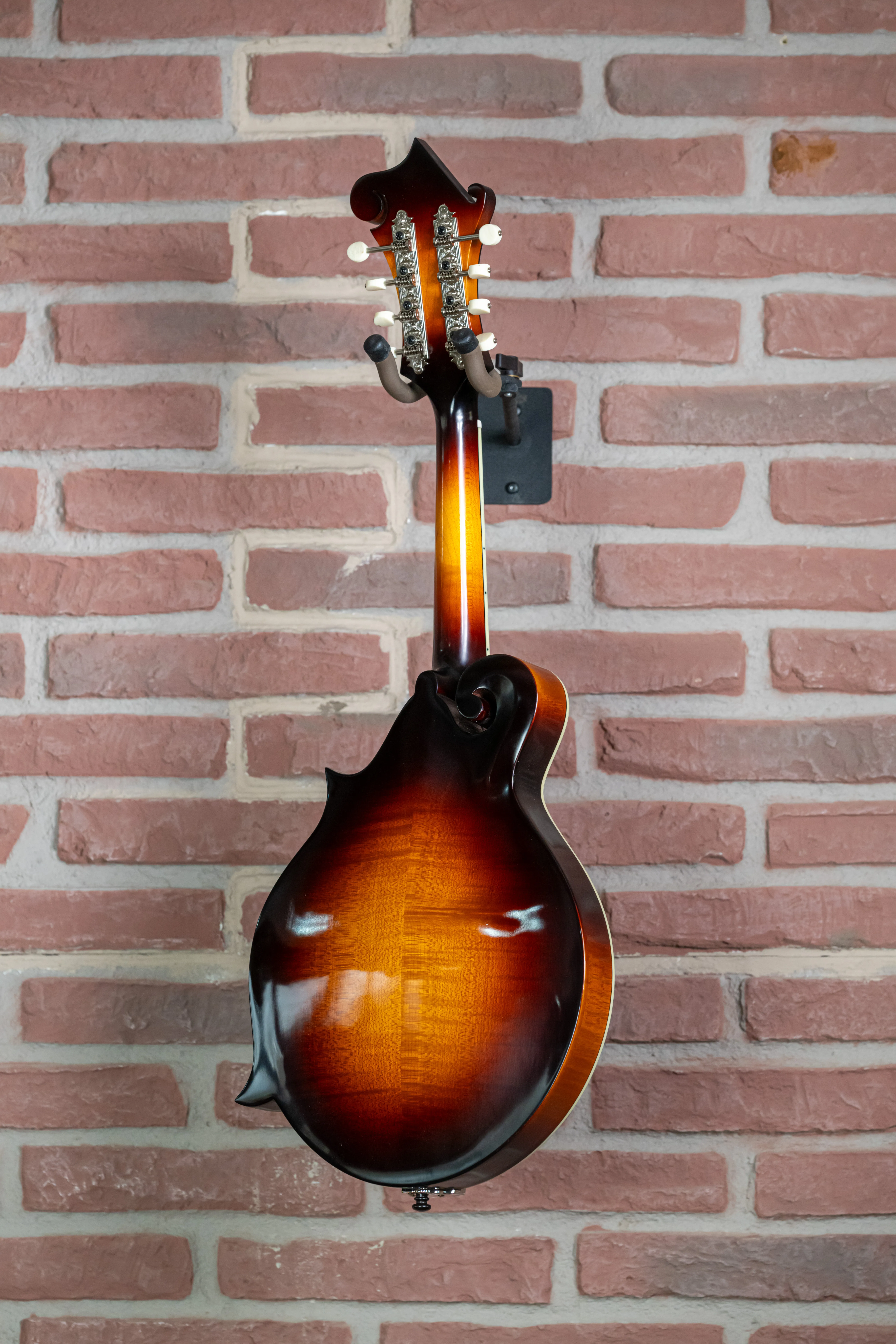 MD515/TV  Wide Neck F-Style Mandolin Sunburst