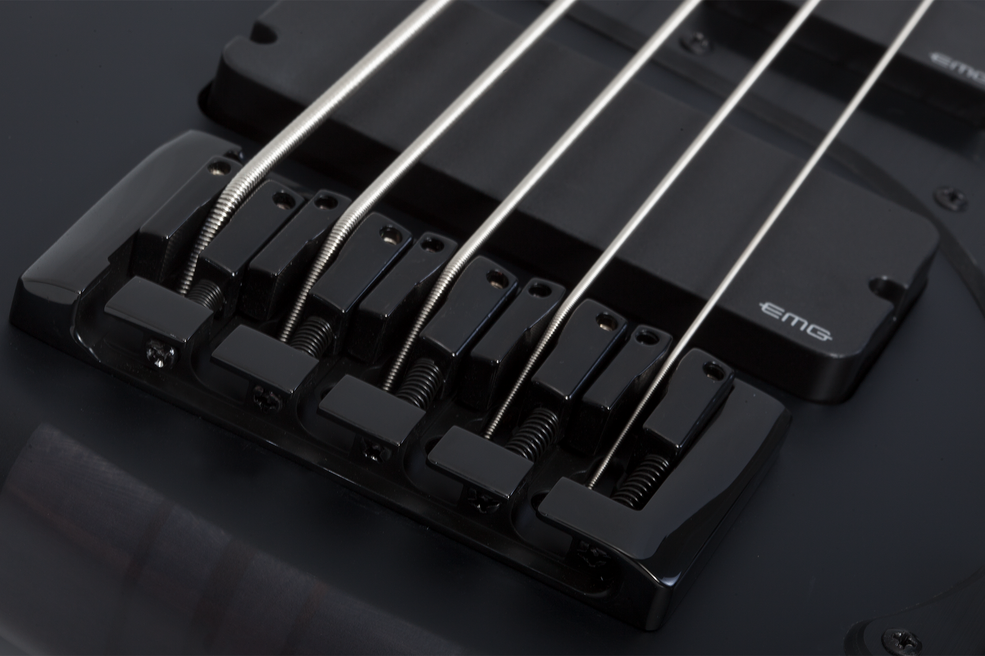 Stiletto-5 Stealth Pro Bass Satin Black
