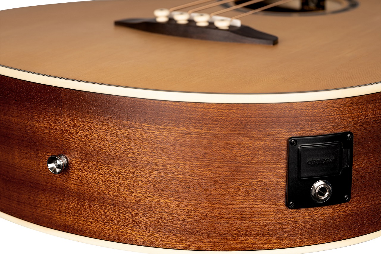 D7CE-4 Acoustic Bass 4-Str. Ortega Cutaway, Mahagoni/Fichte