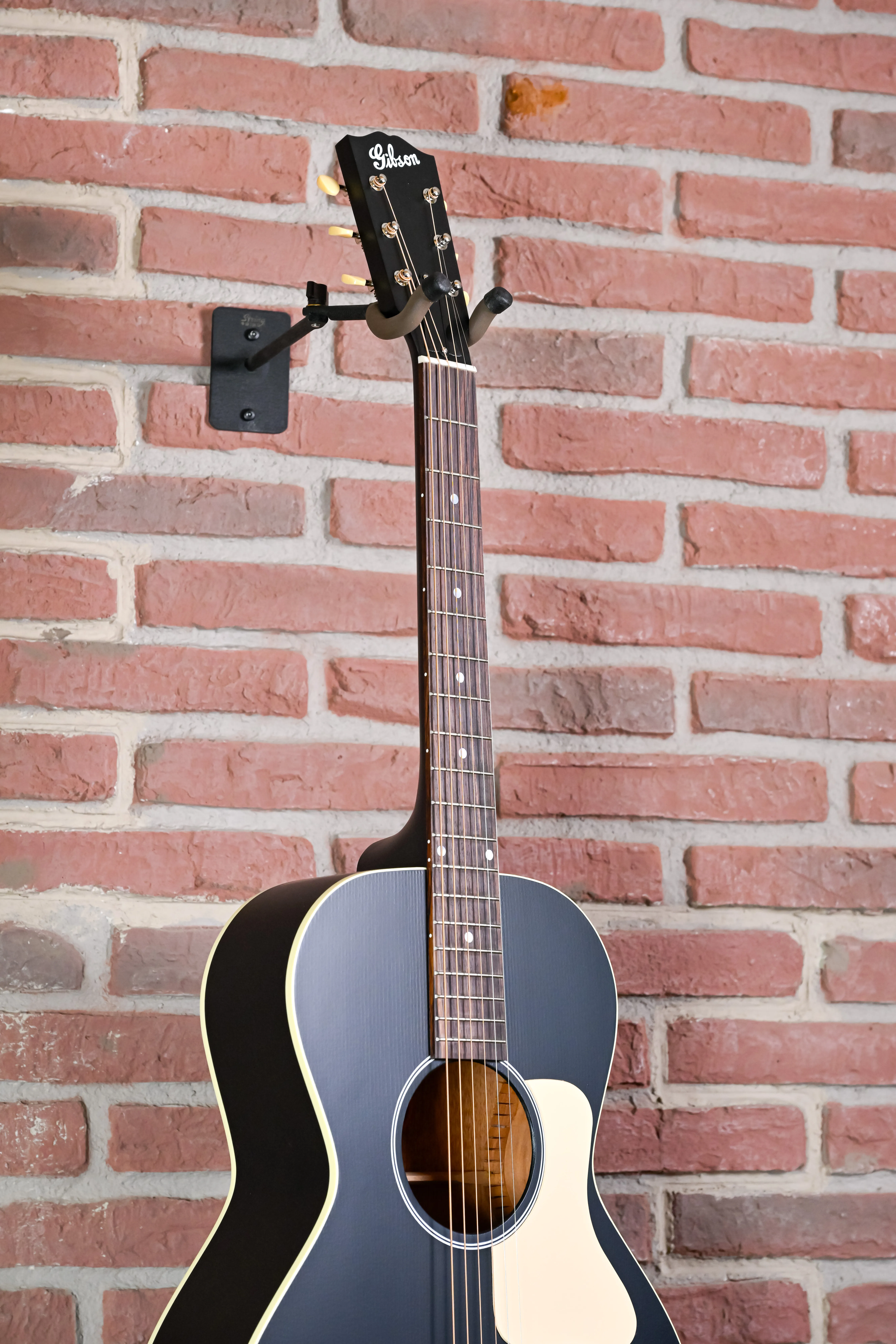 L-00 Century 12-Fret Ebony Westerngitarre