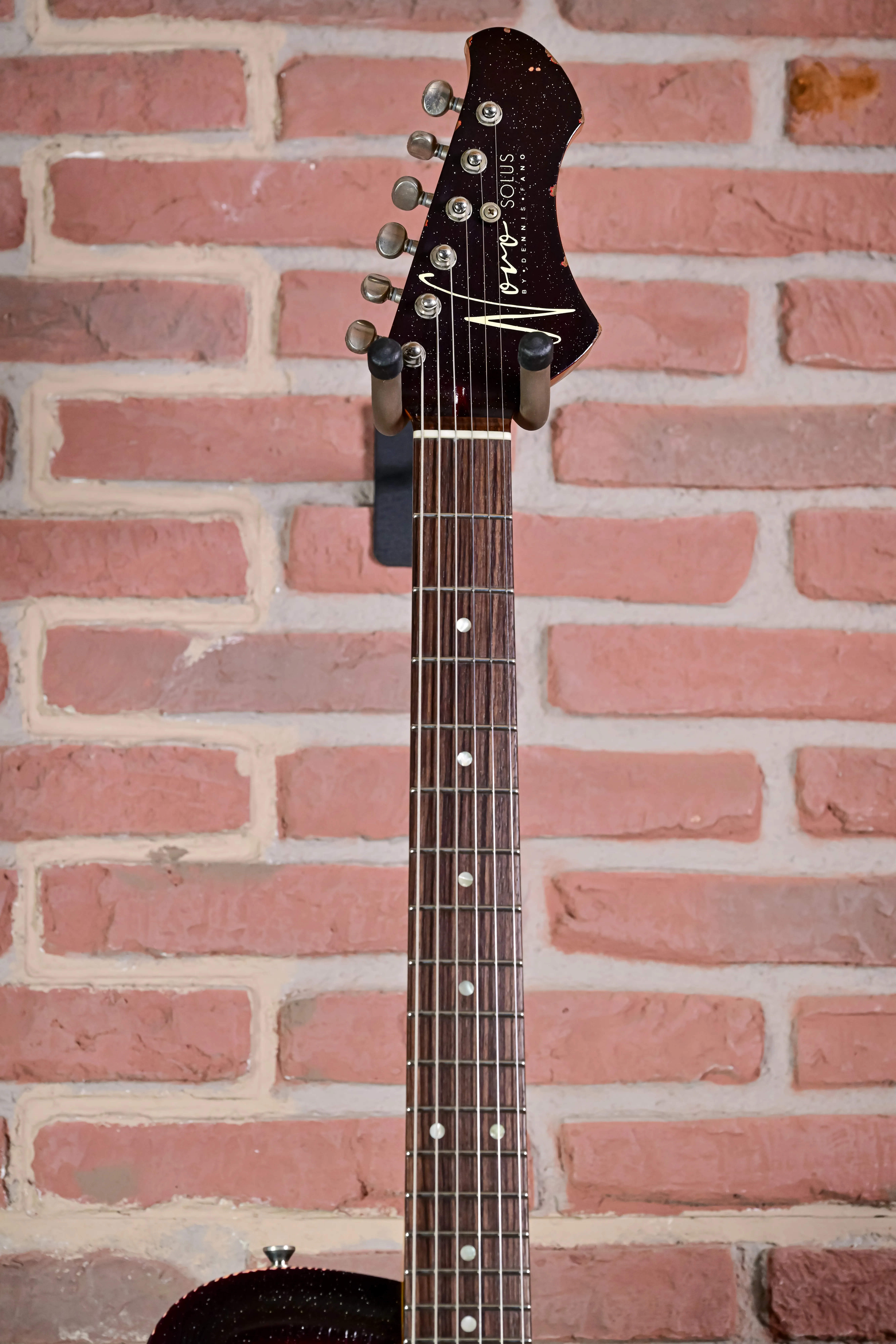 Solus M1 Silvertone Burst 3-Ply Parchment Light