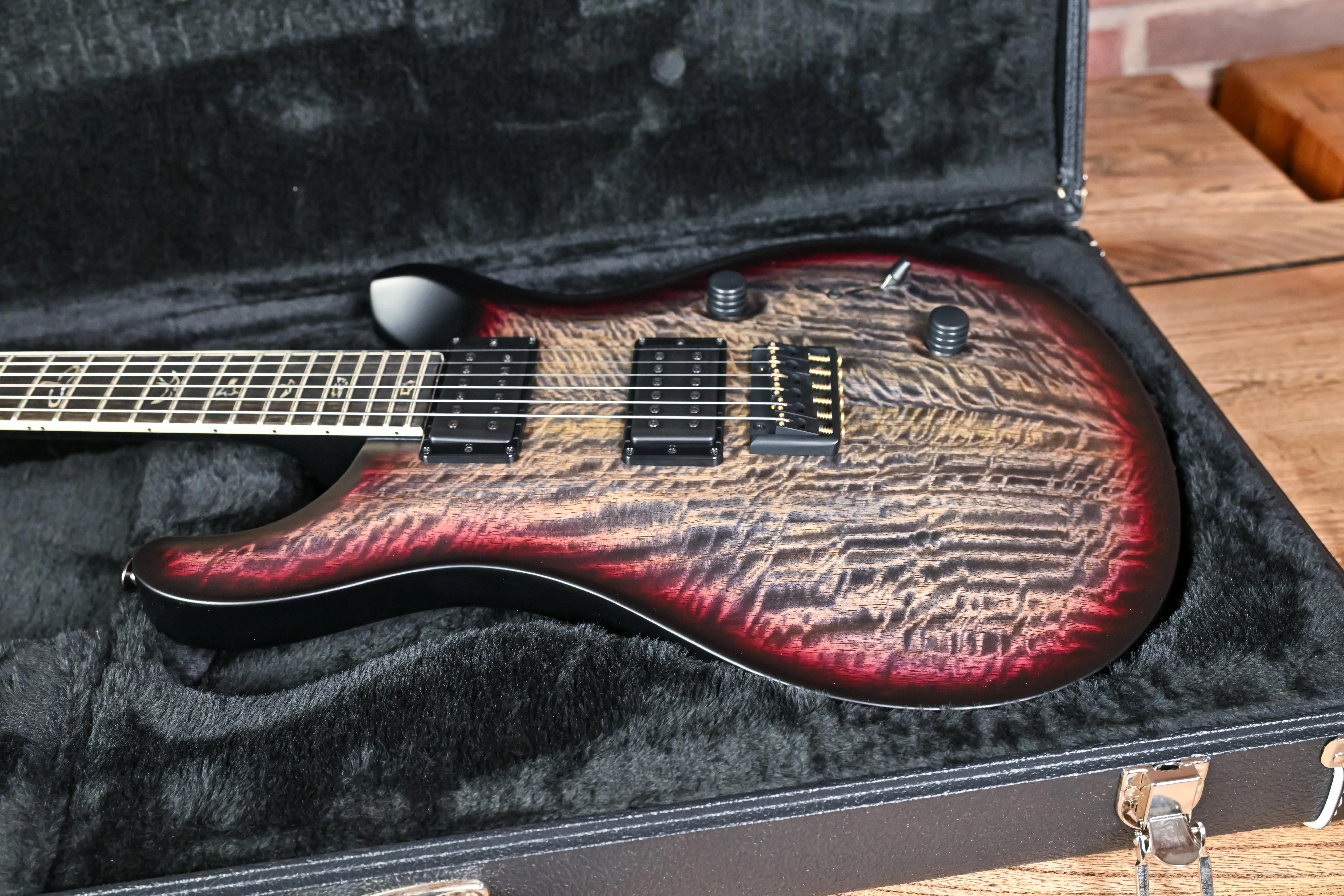 Mark Holcomb Holcomb Wraparound Burst