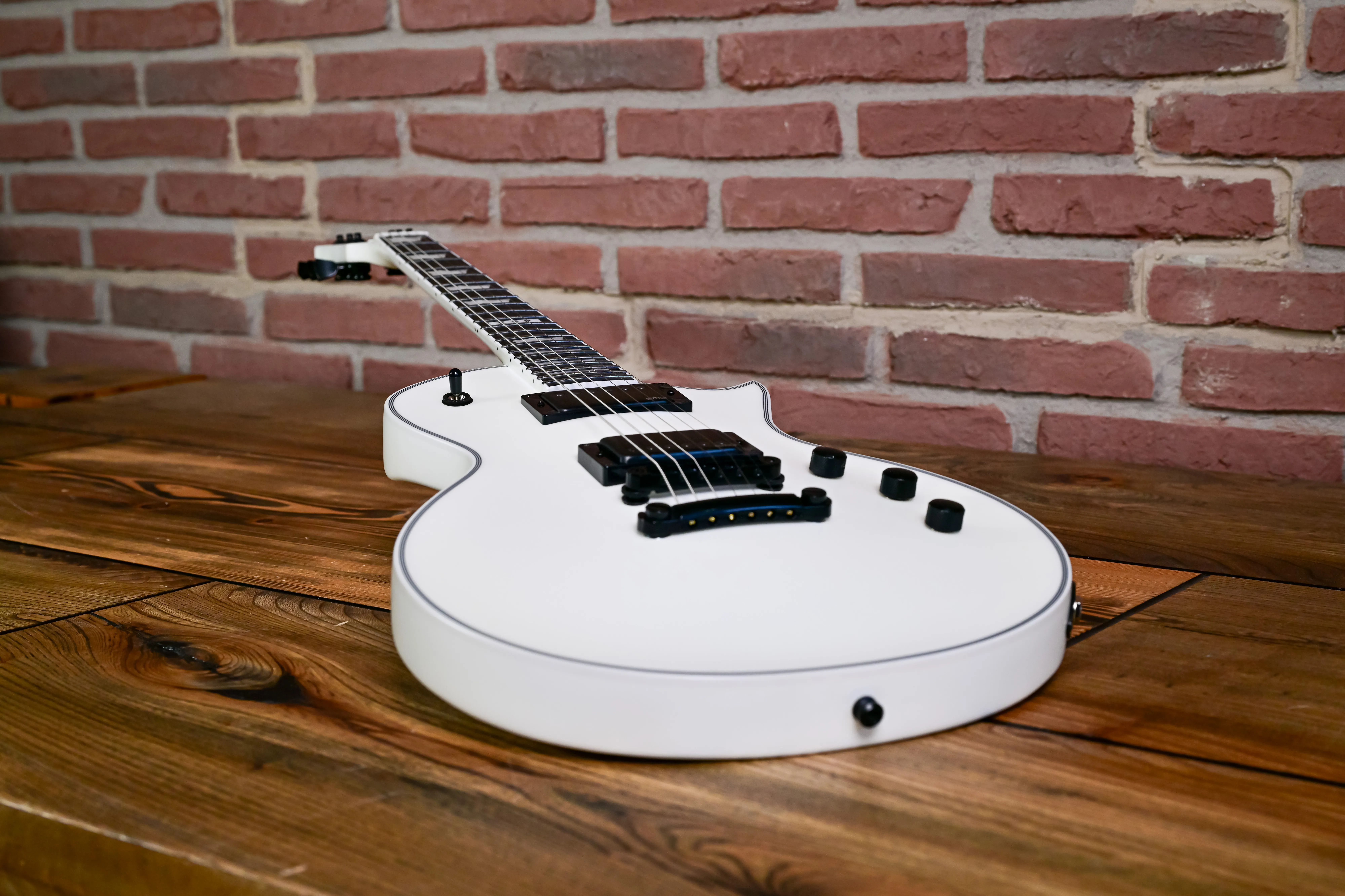 E-II Eclipse Snow White Satin