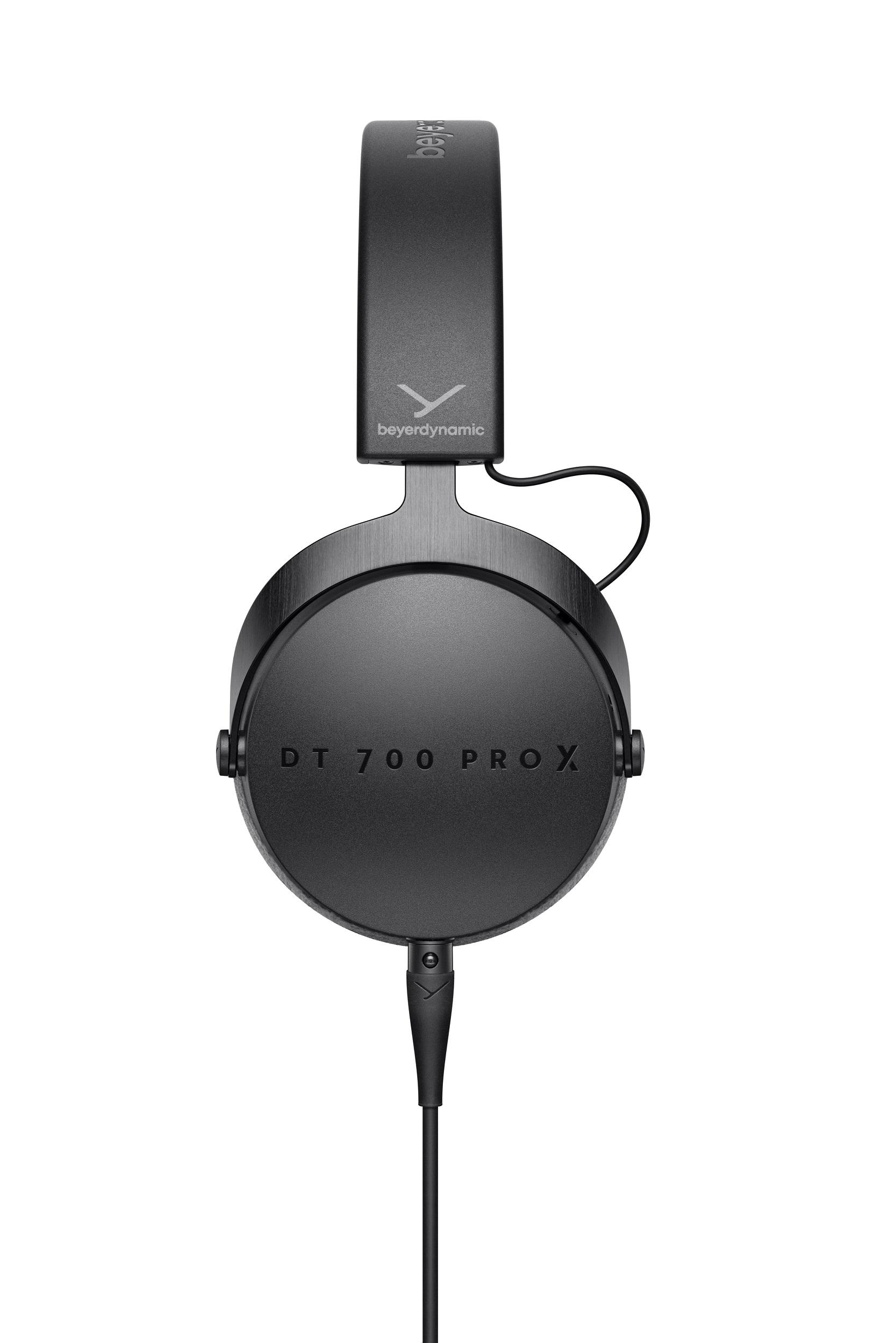 Beyerdynamic DT 700 PRO X Seitenansicht mit ergonomischer Ohrmuschelform