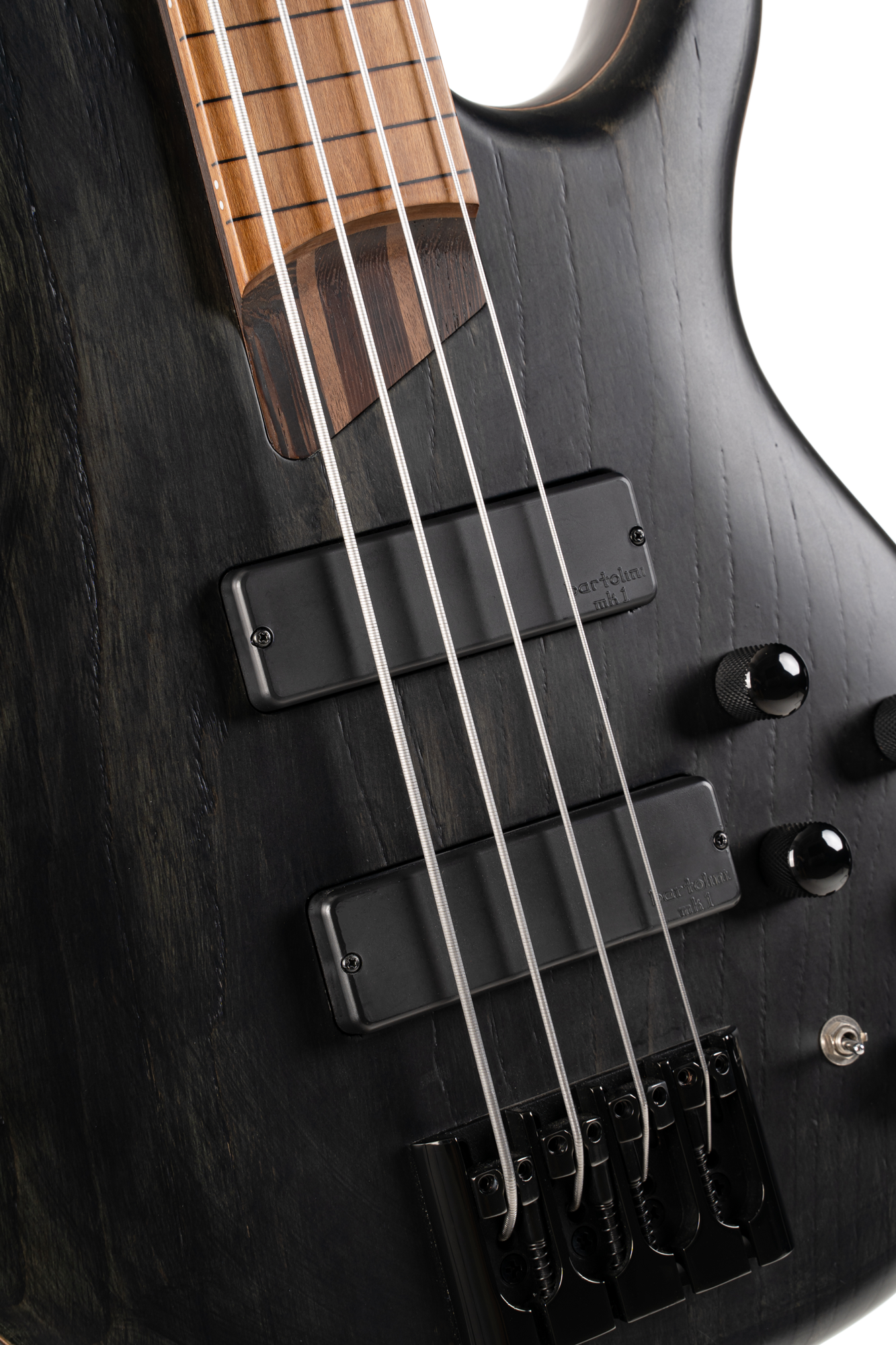 B4 Element Fretless Bass Open Pore Trans Black