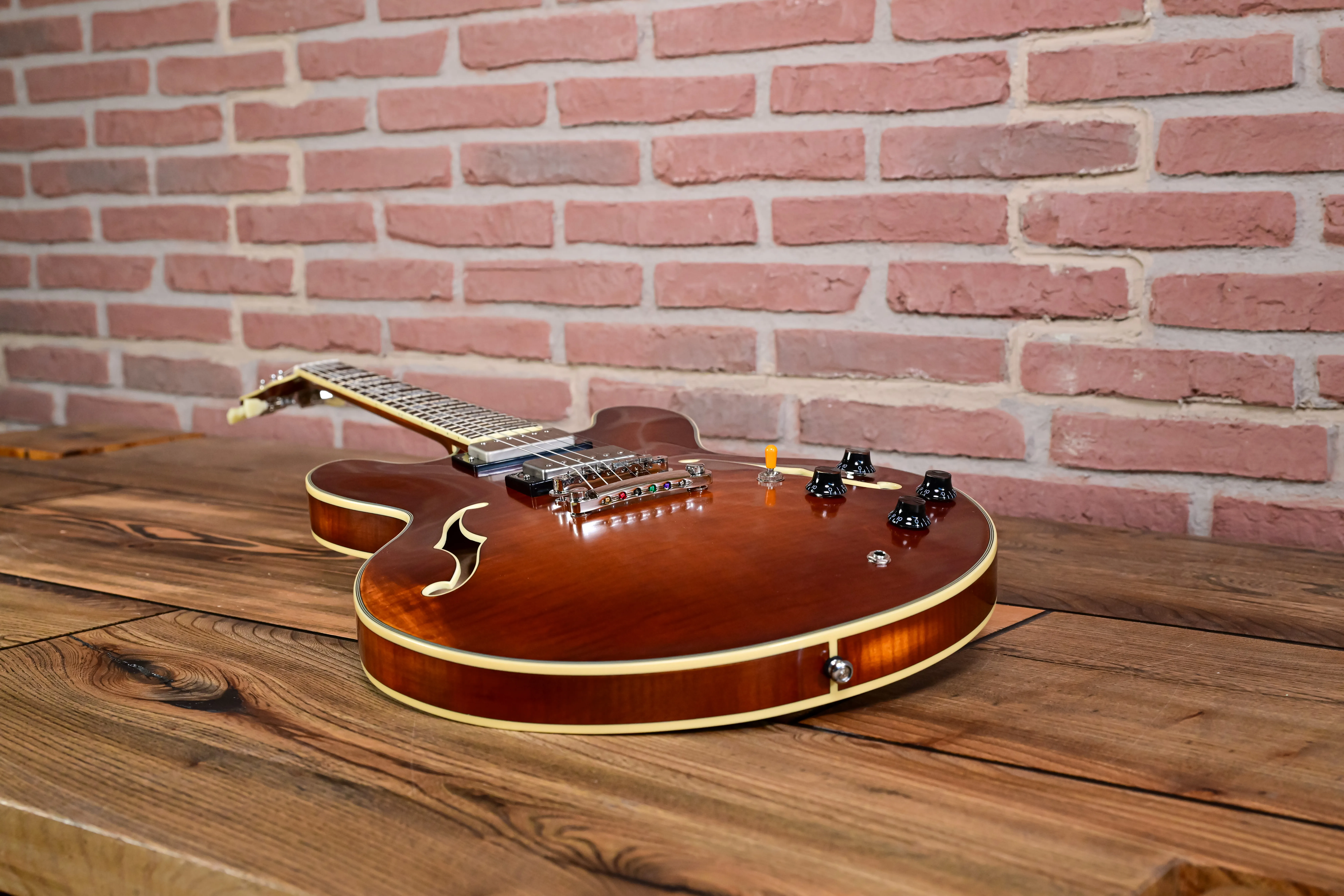 CR Thinline 35 Antique Violin Semi-Hollowbody