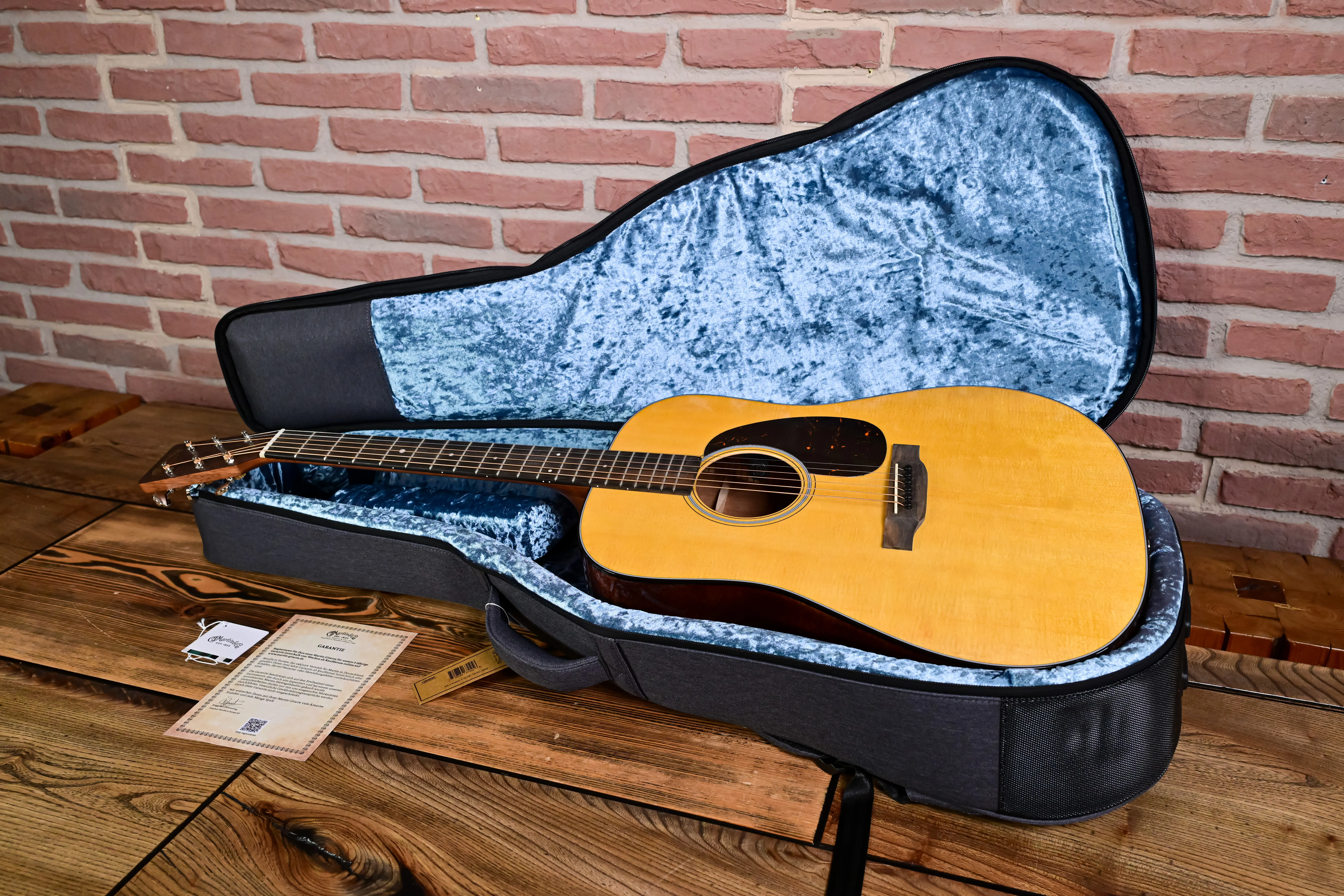 D-12E Retro Dreadnought Westerngitarre