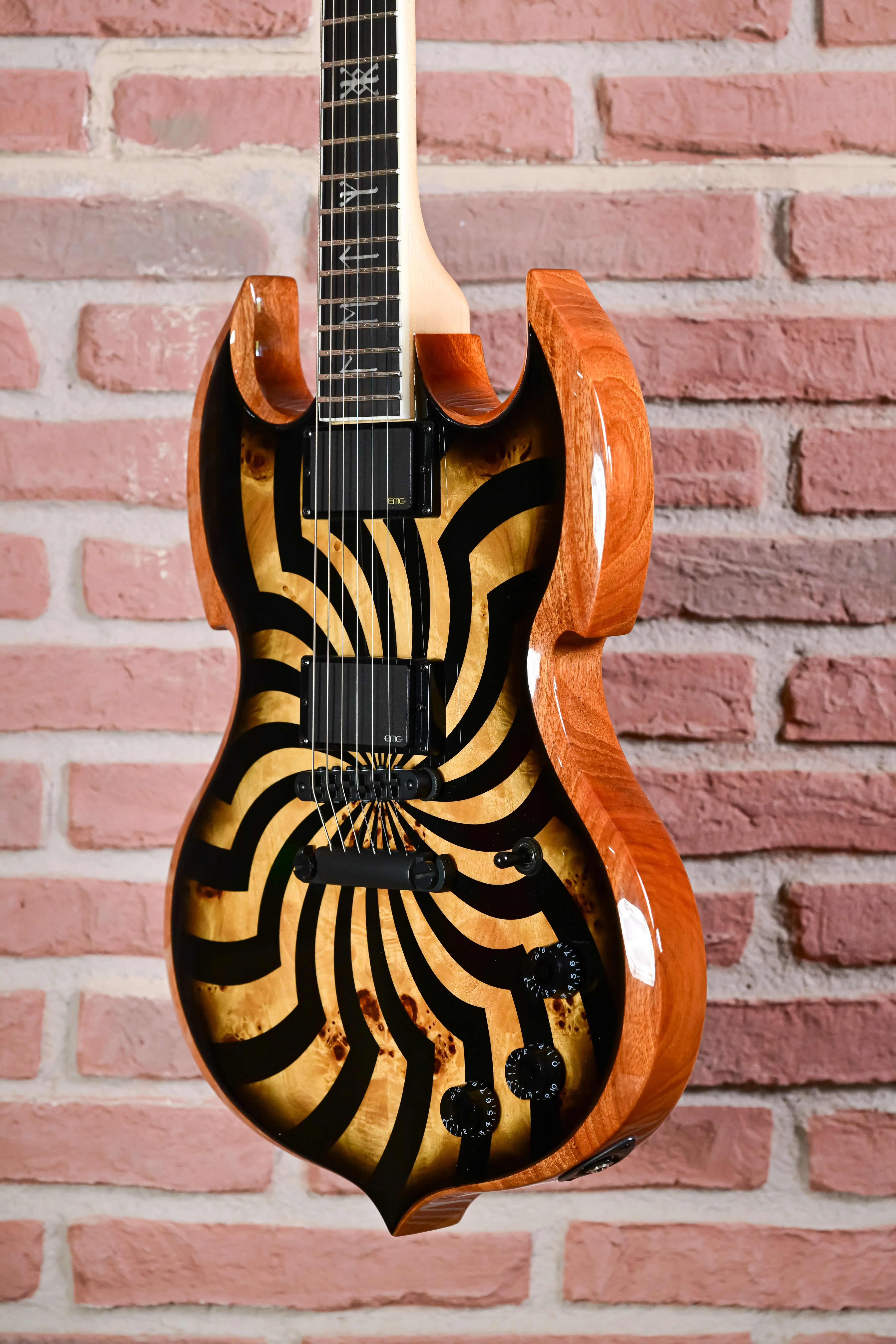 Barbarian Charcoal Burst Buzzsaw