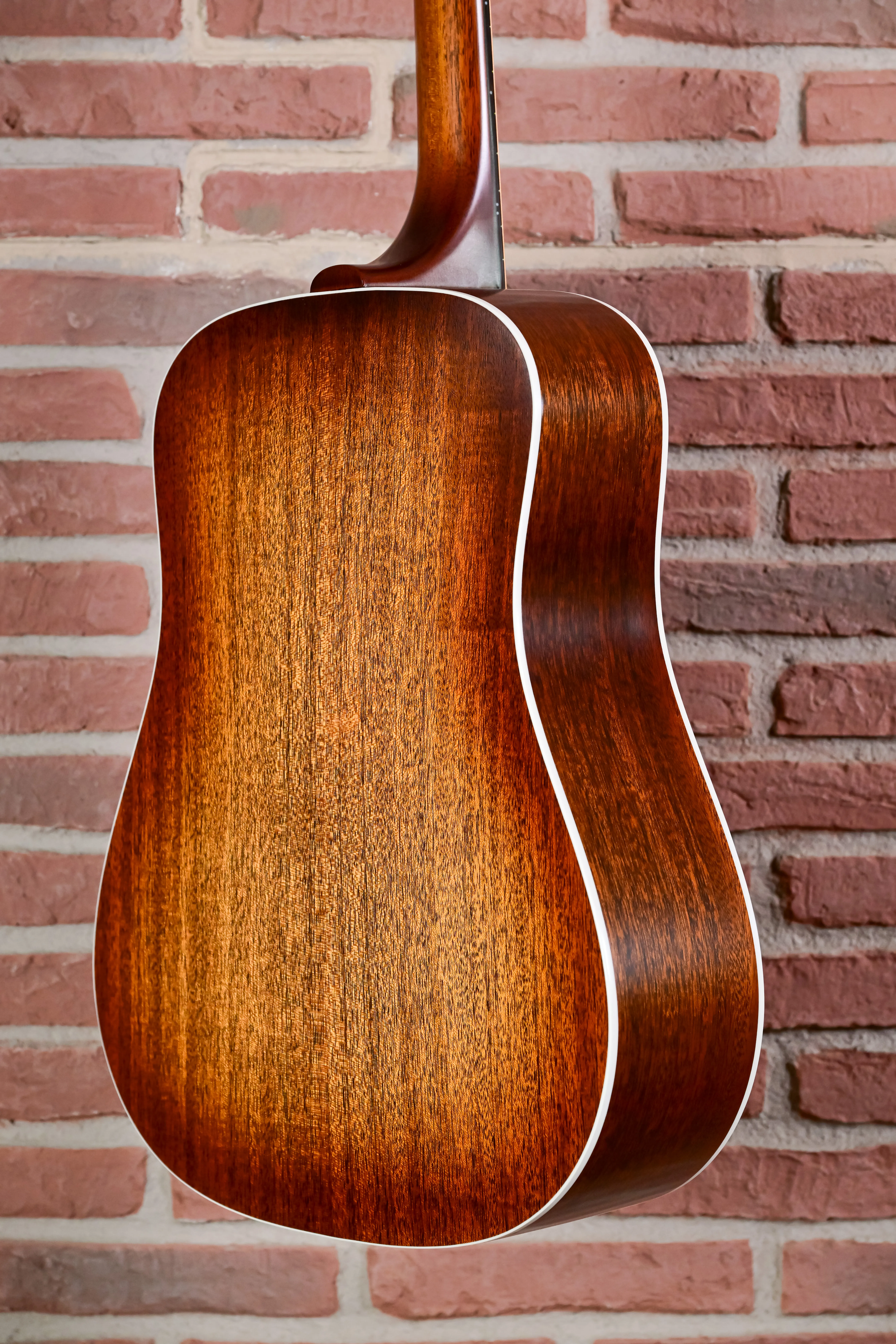D-40E Standard Pacific Sunset Burst USA Dreadnought 