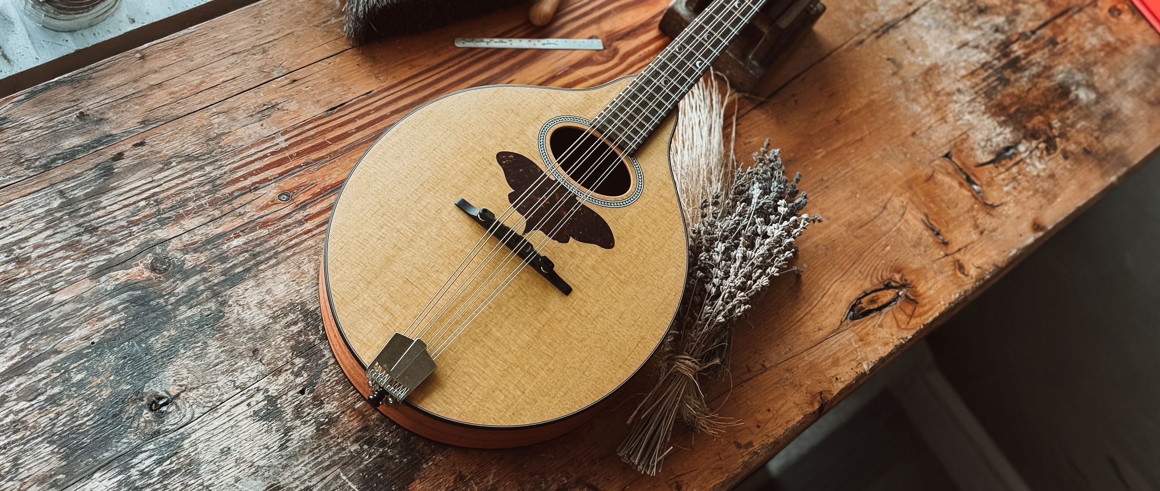 Lady Moon Signature Octave Mandolin