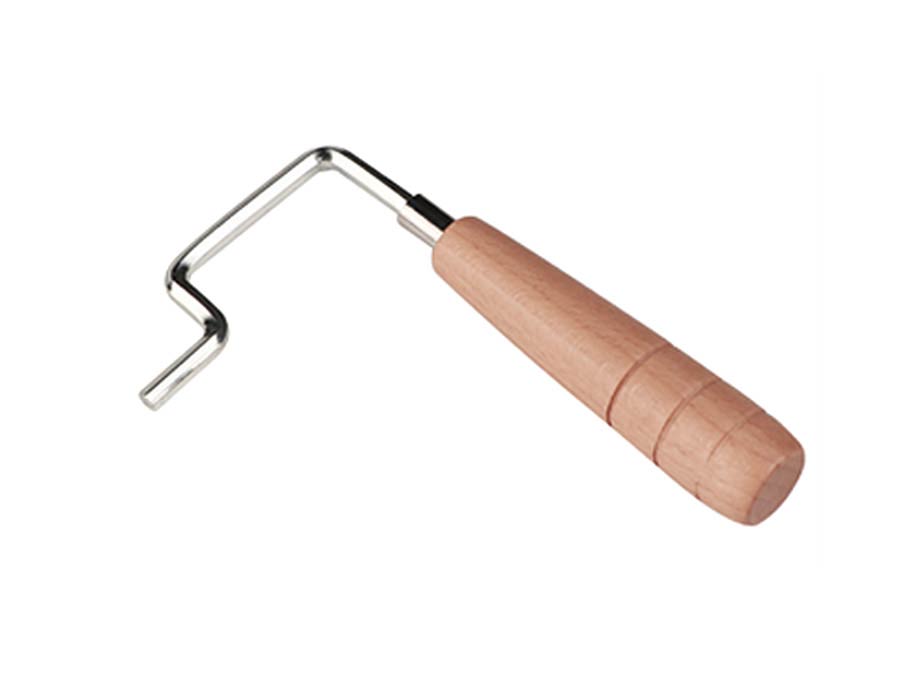 Salvador Cortez trussrod adjustment key