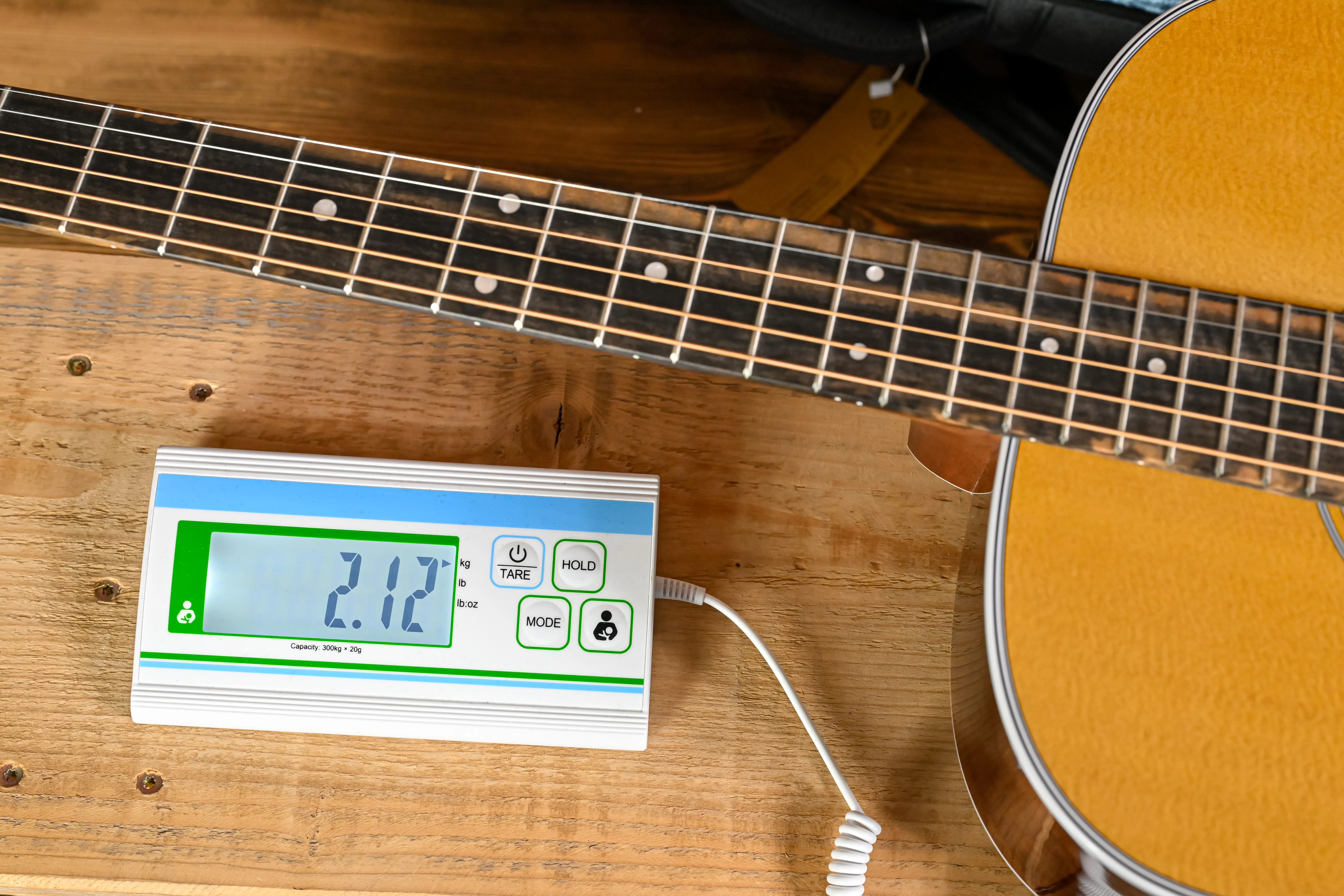 D-13E Retro Walnut Dreadnought Westerngitarre