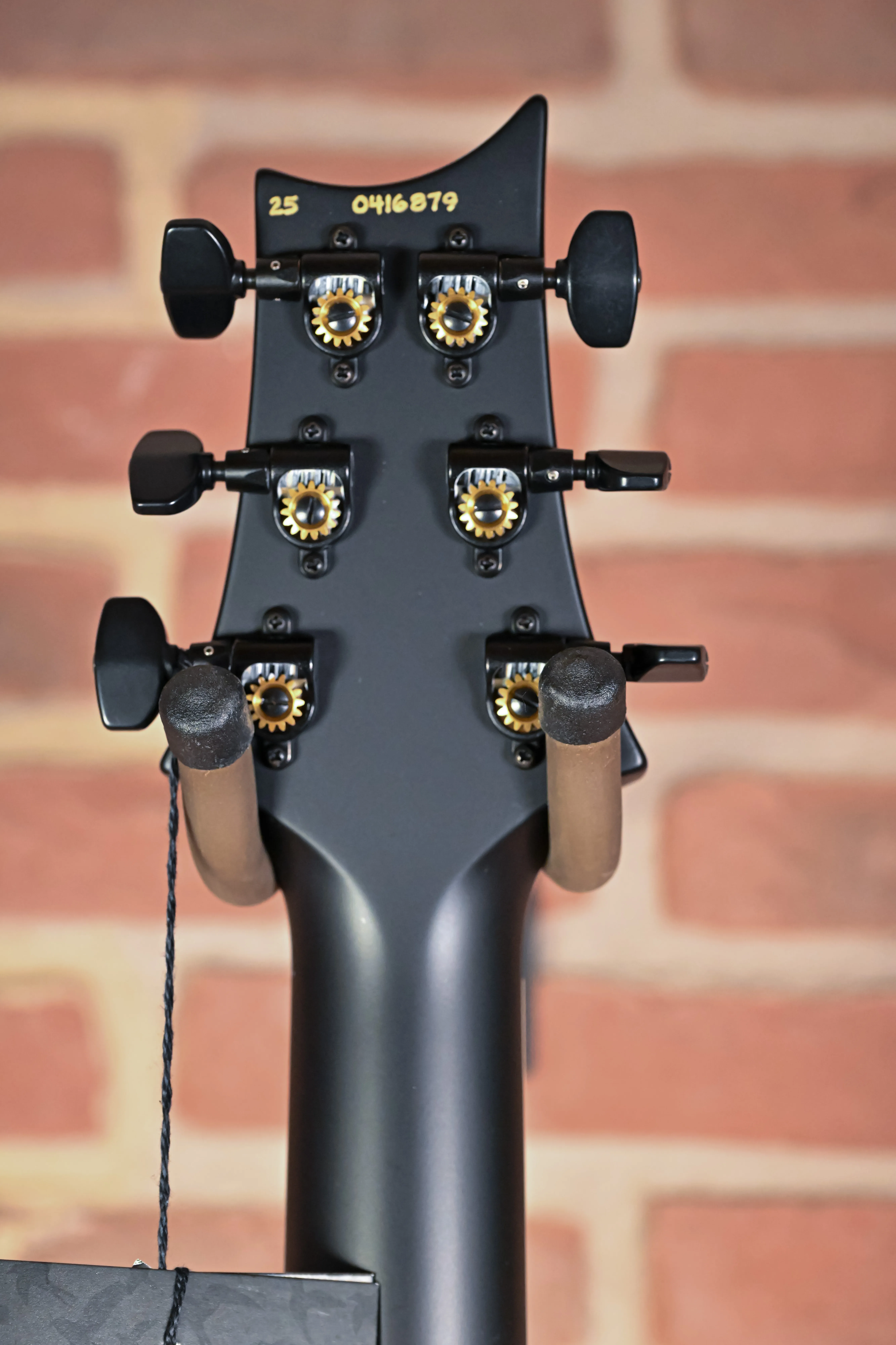 Mark Holcomb Holcomb Wraparound Burst