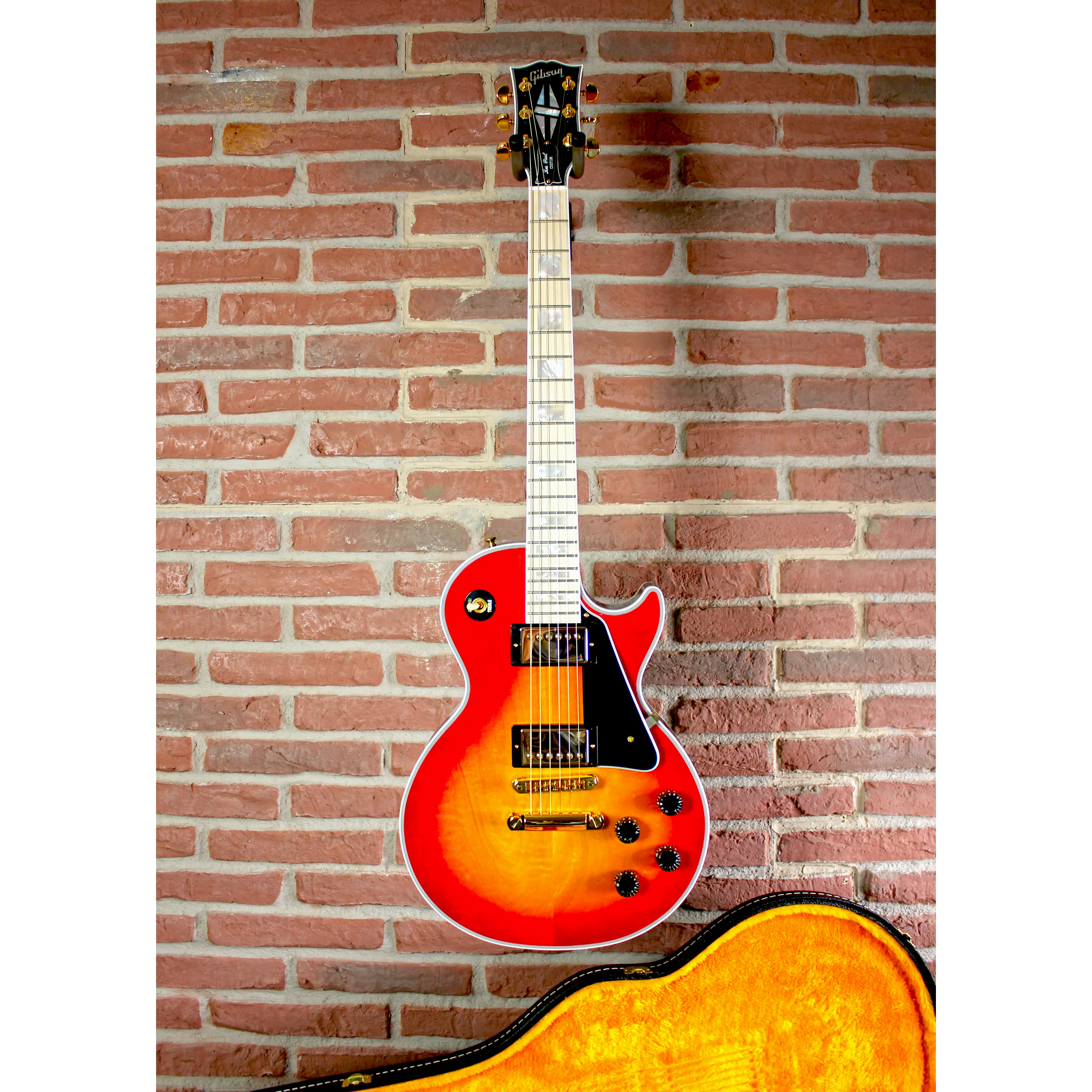 Les Paul Custom M2M Maple Fingerboard Heritage Cherry Sunburst VOS