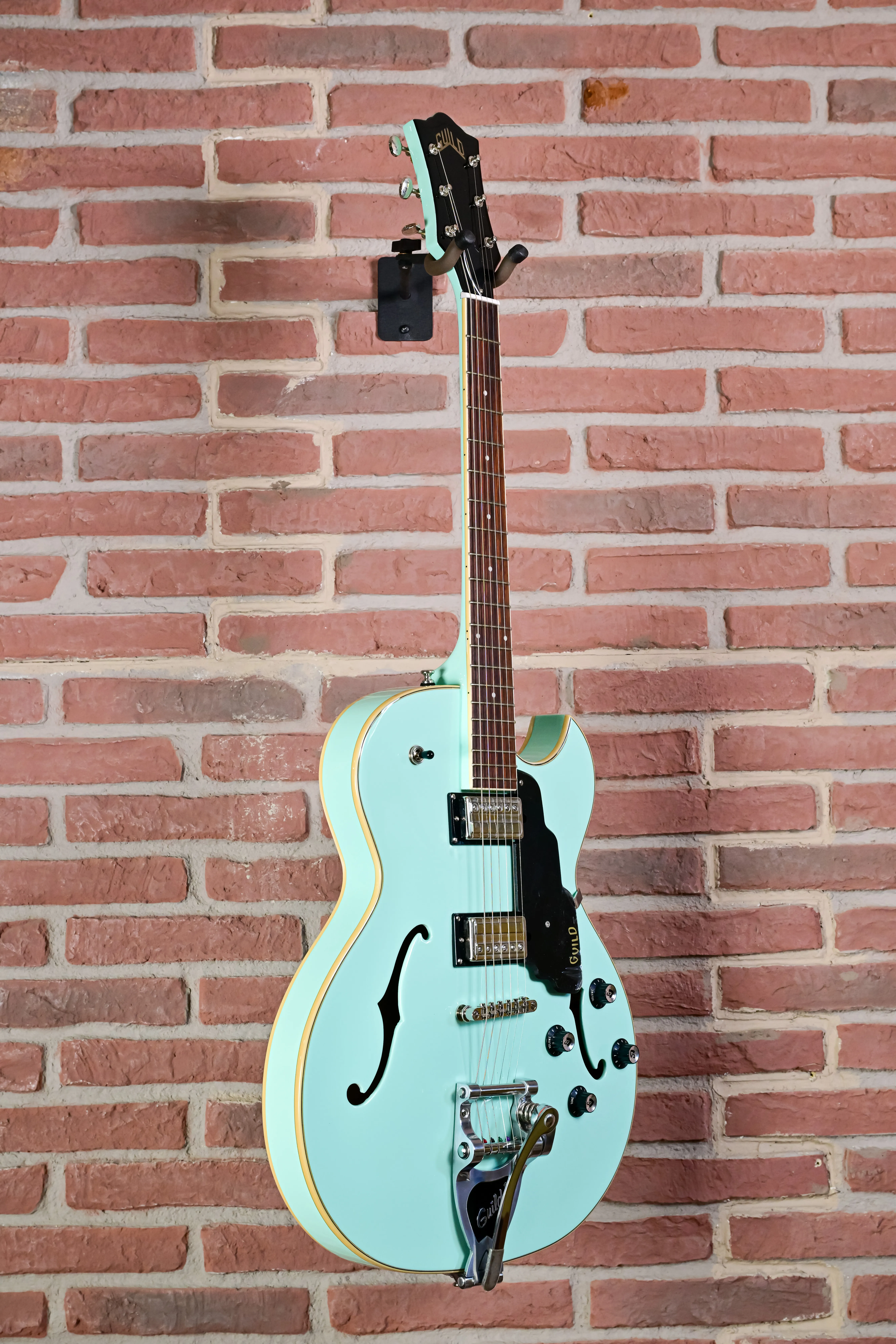 Starfire I SC Vibrato Tailpiece Surf Green (Versandrückläufer)