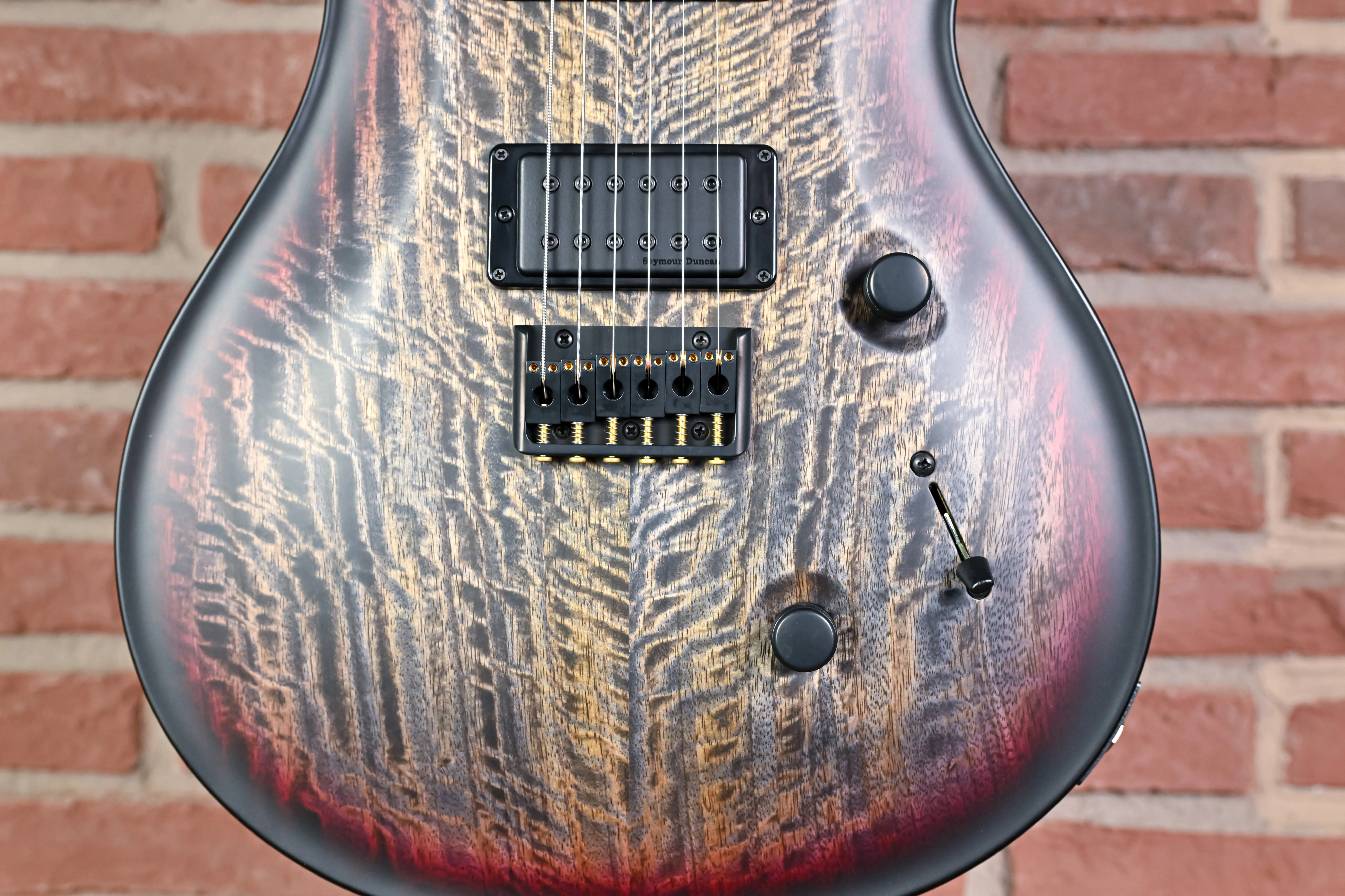 Mark Holcomb Holcomb Wraparound Burst