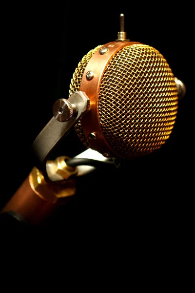 EAR Trumpet Labs Mabel Seitenansicht links