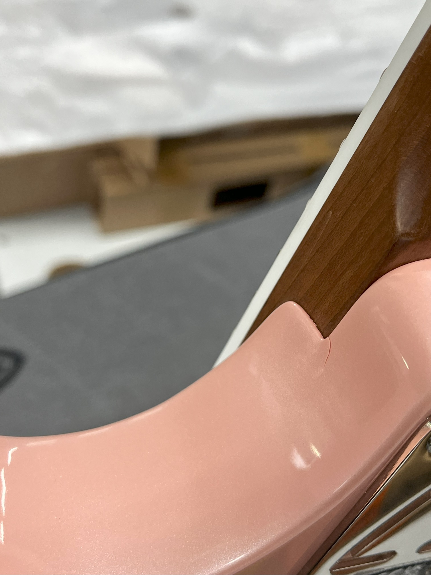 Surfliner Deluxe Rose Quartz Metallic (B-Stock)