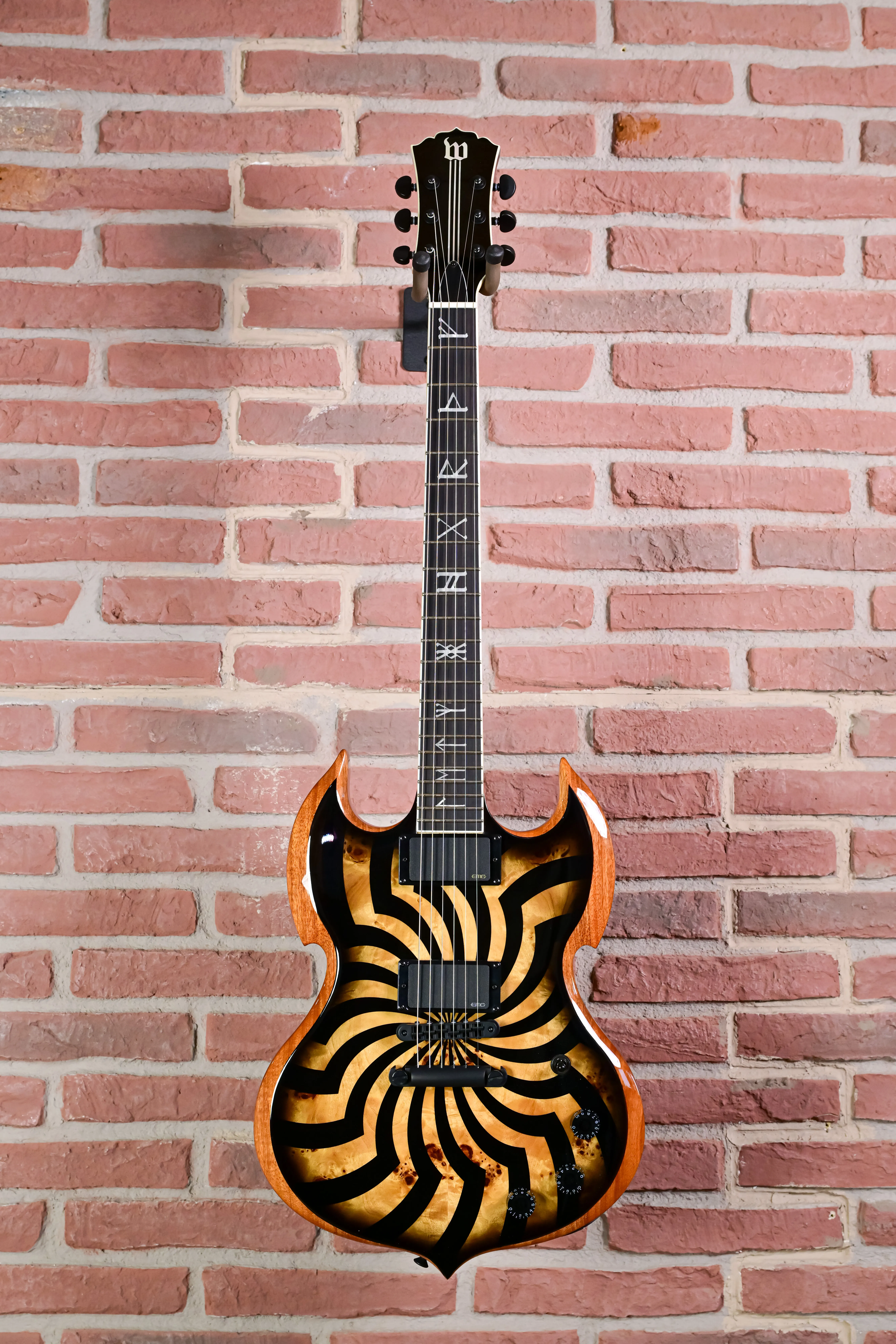 Barbarian Charcoal Burst Buzzsaw