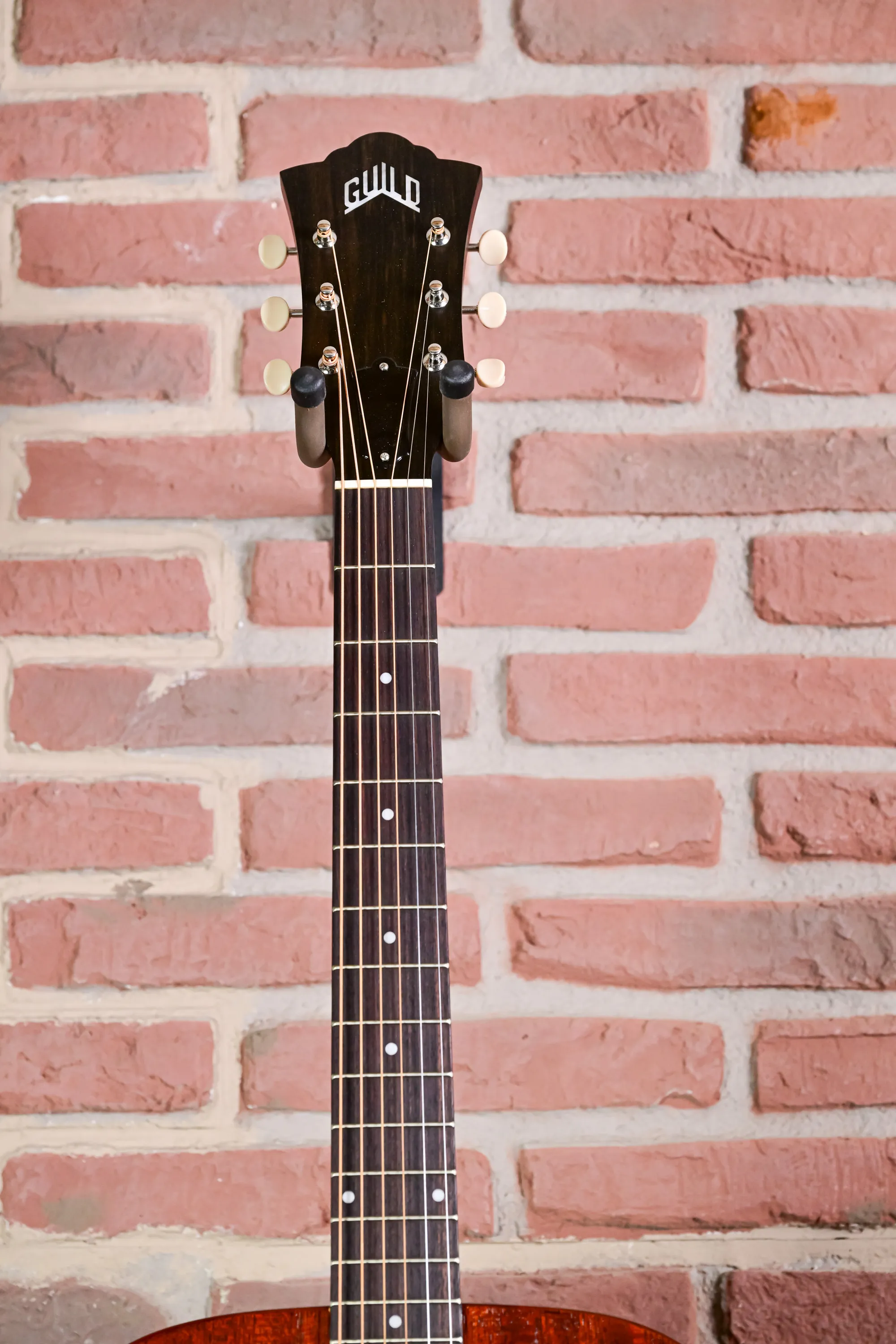 D-20 Natural USA Dreadnought