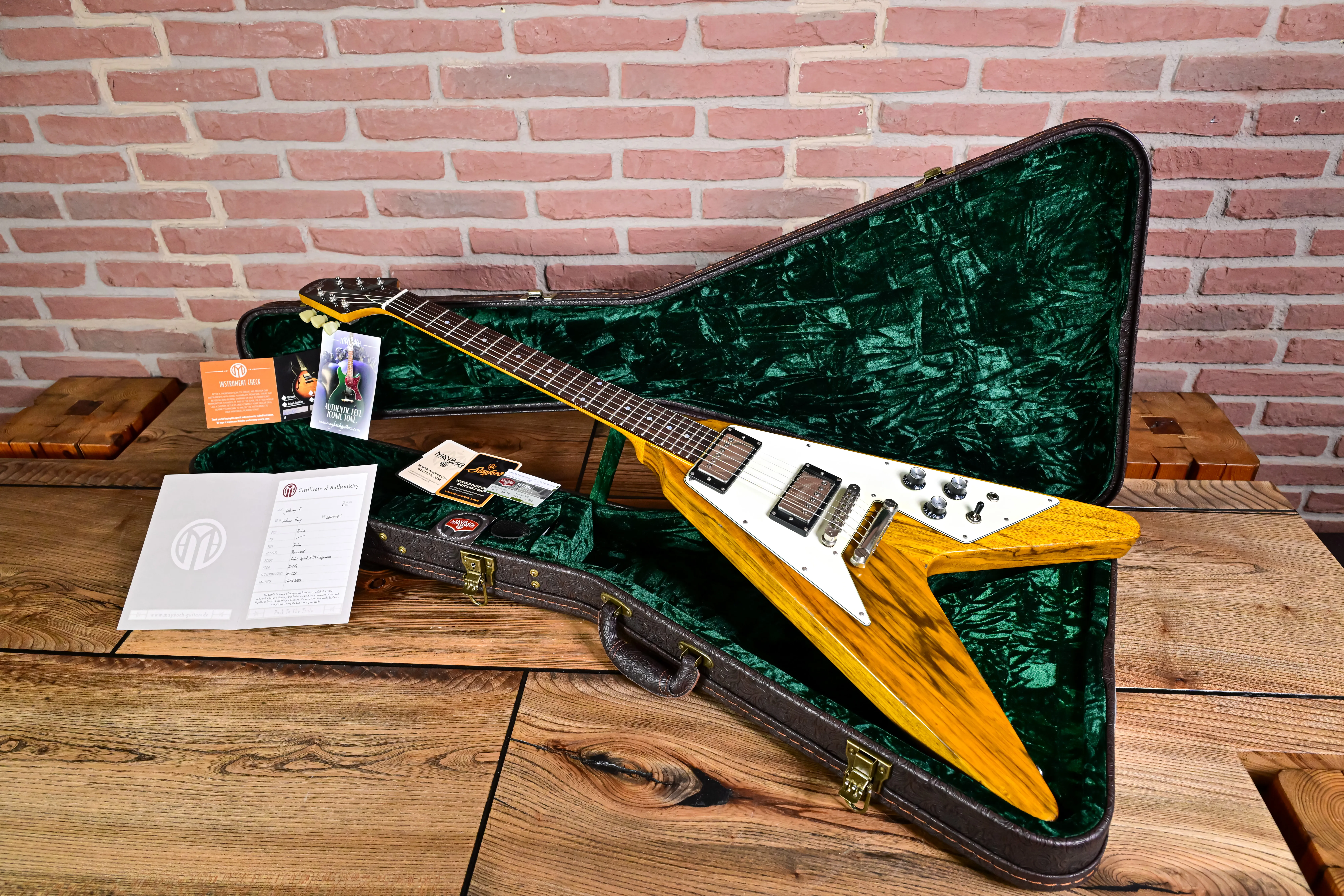 Jetwing Korina Vintage Honey E-Gitarre