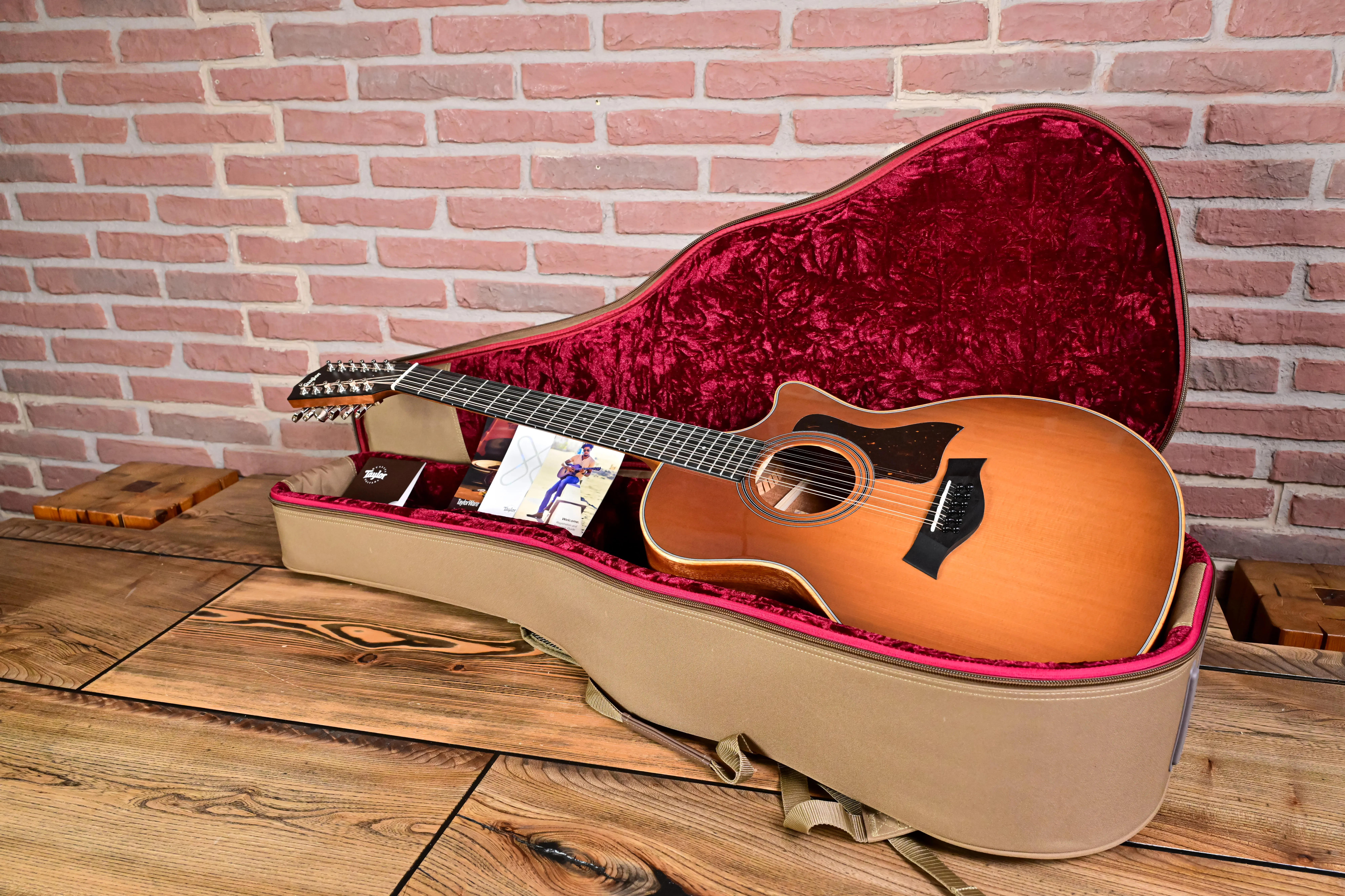 354ce Studio Special Edition Honeyburst