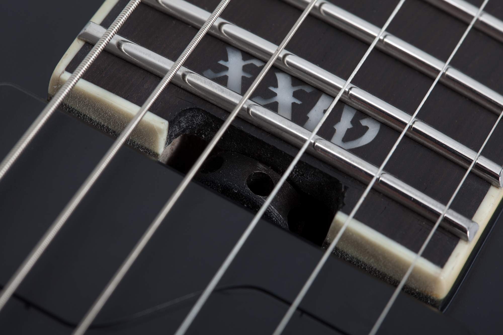 SLS Elite V-1 Evil Twin Satin Black E-Gitarre