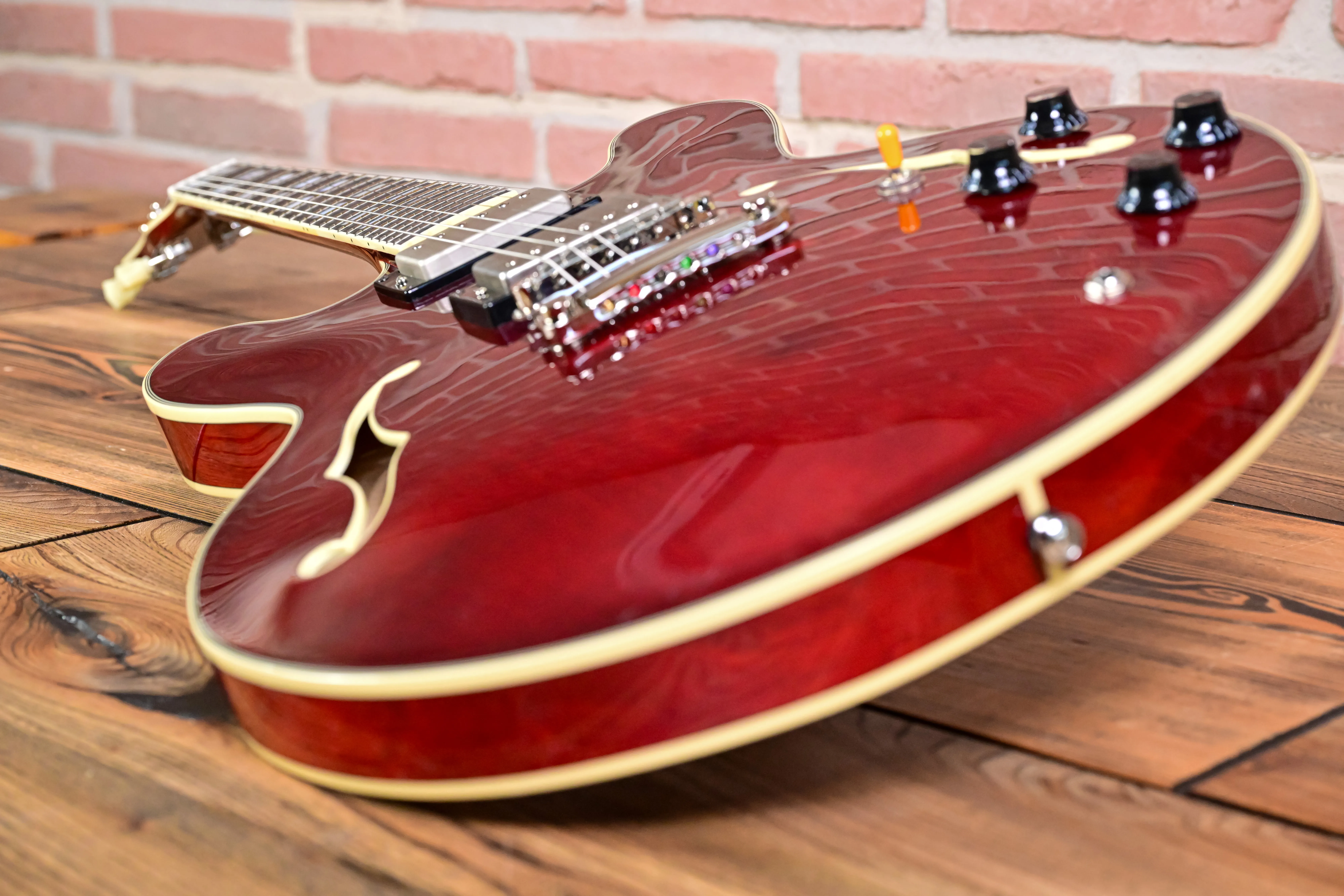 CR Thinline 35 Wild Cherry Semi-Hollowbody