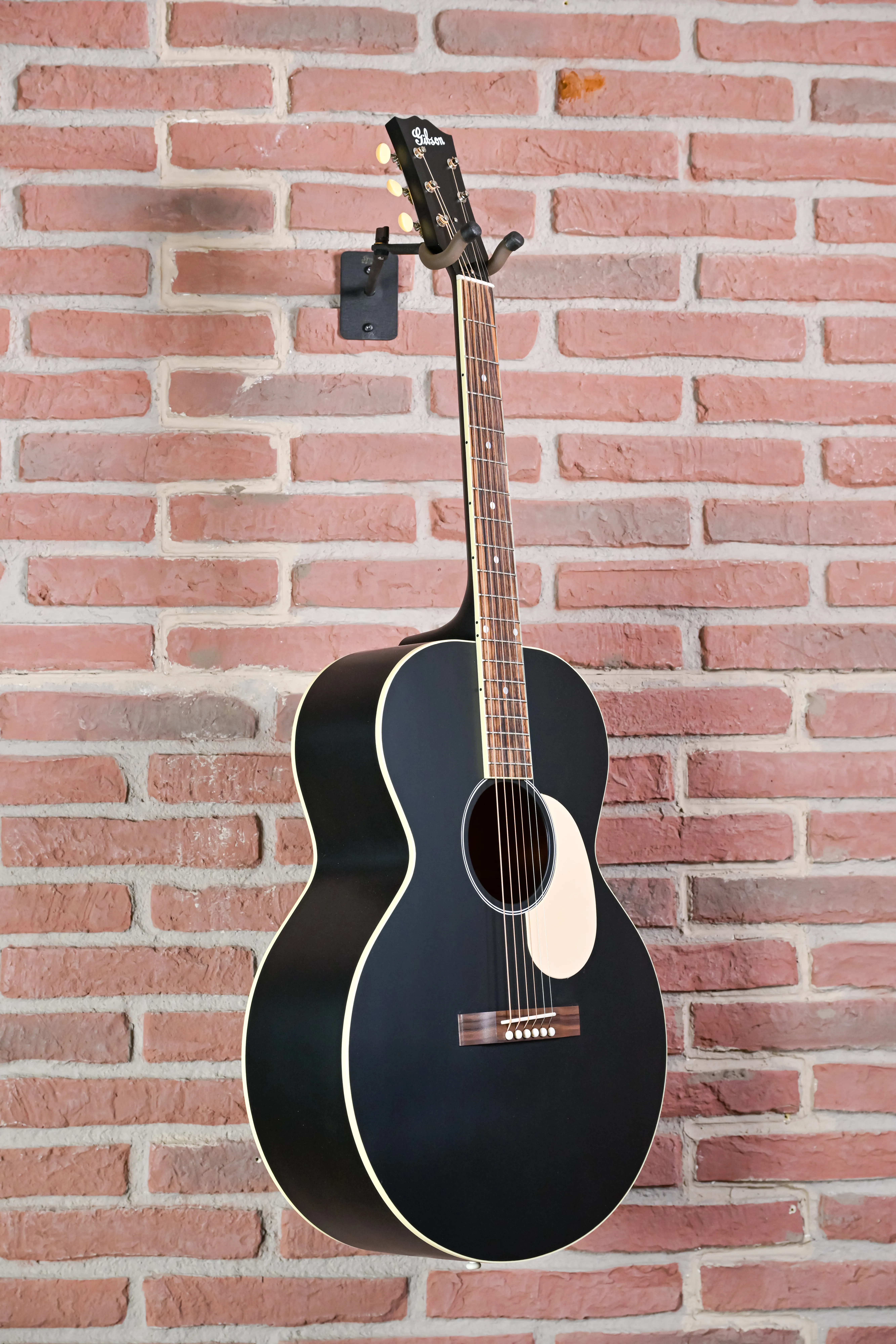 J-185 Century 12-Fret Ebony Westerngitarre