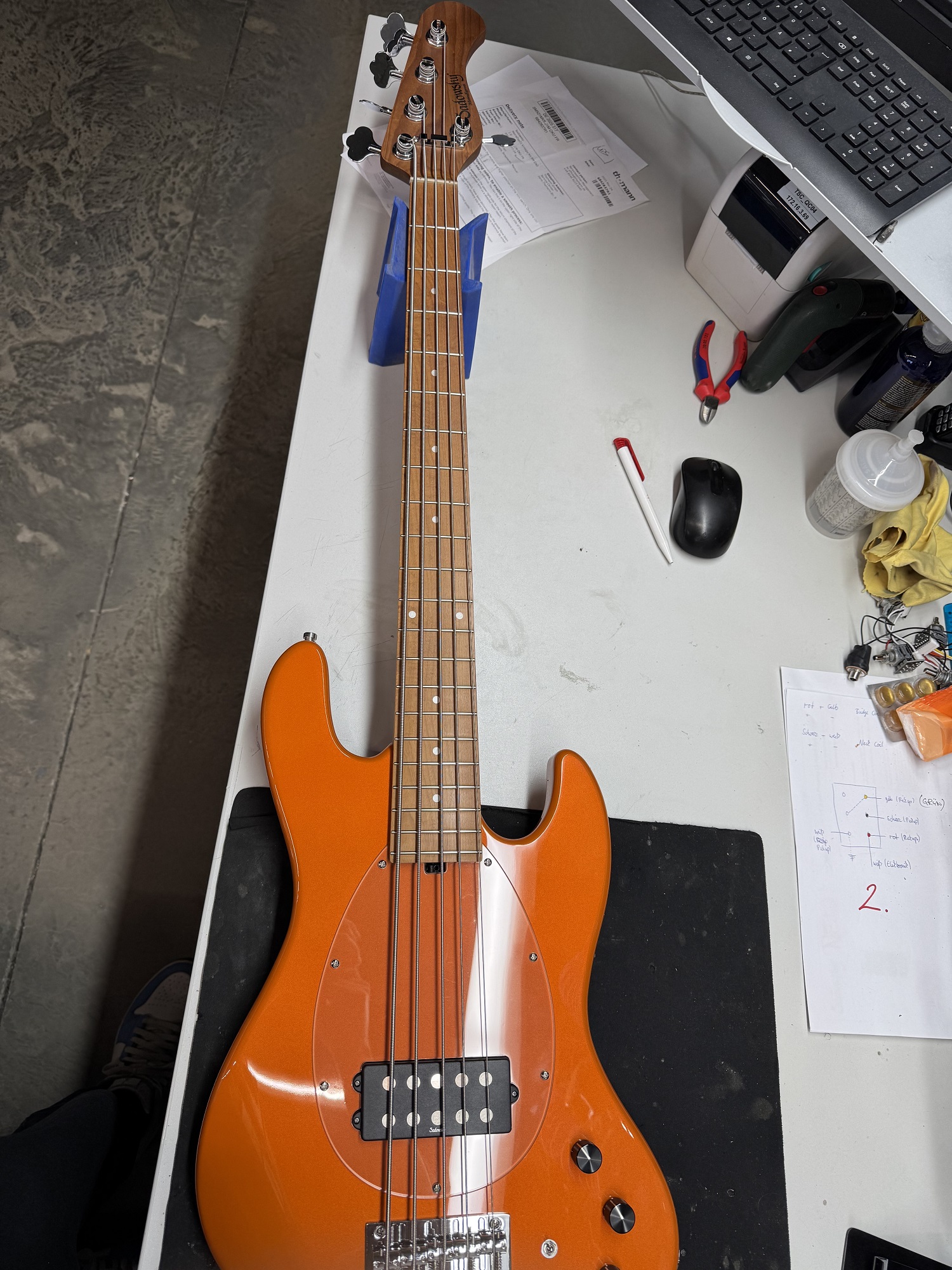 MetroExpress 21-Fret Vintage M Bass, 5-String - Solid Candy Apple Orange Metallic High Polish (B-Sto