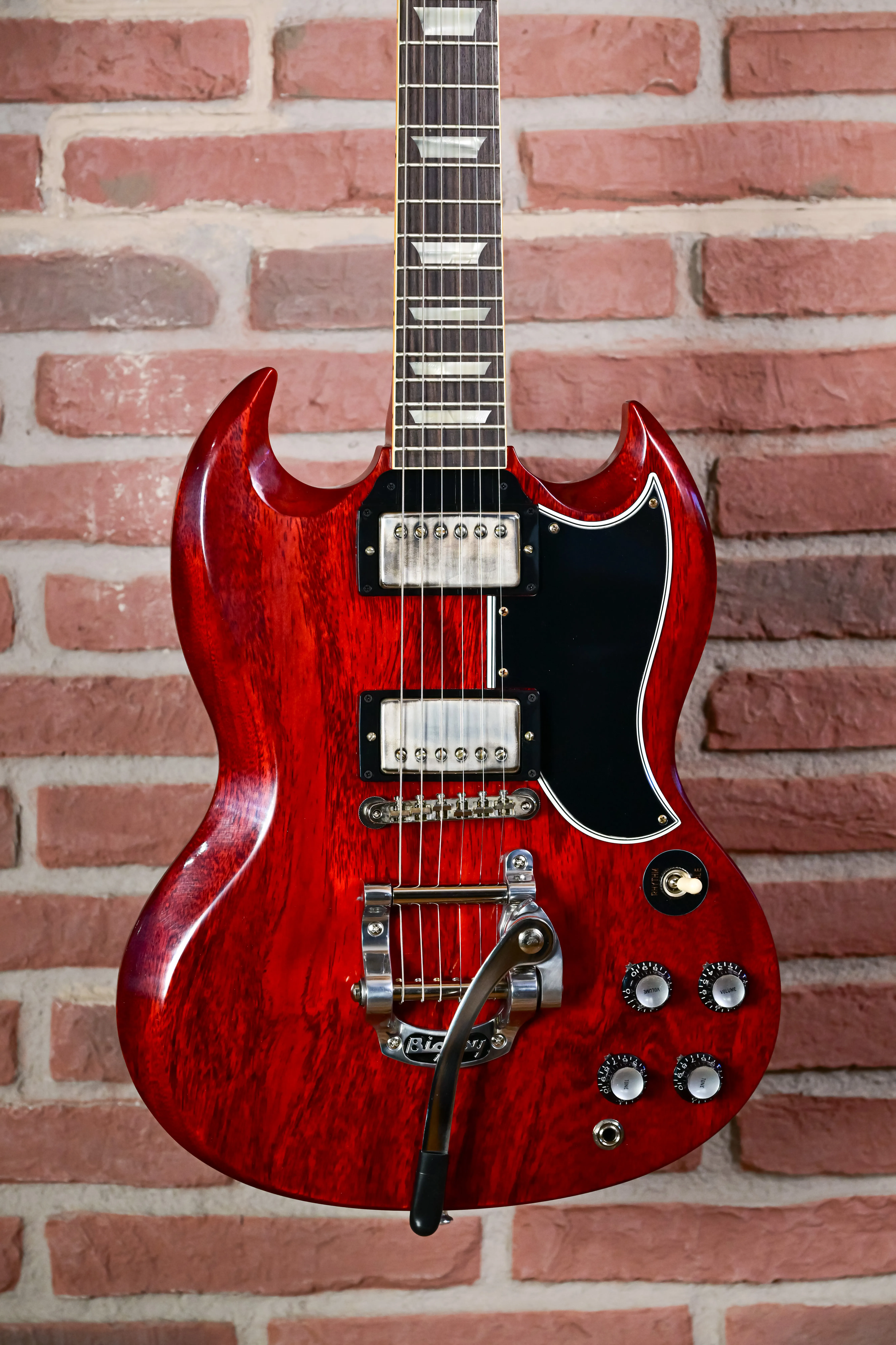 Custom 61 SG Standard Cherry Red B5 Bigsby VOS NH