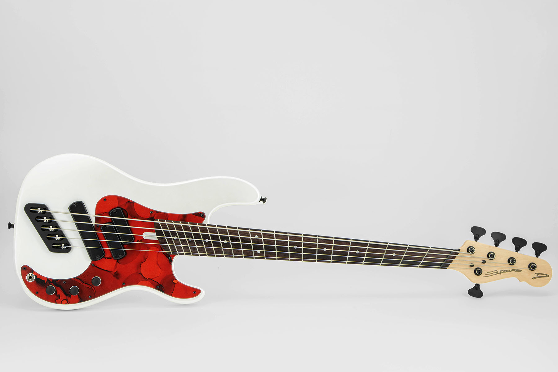 SP1 5-string Bass Ducati  Pearl White Matte