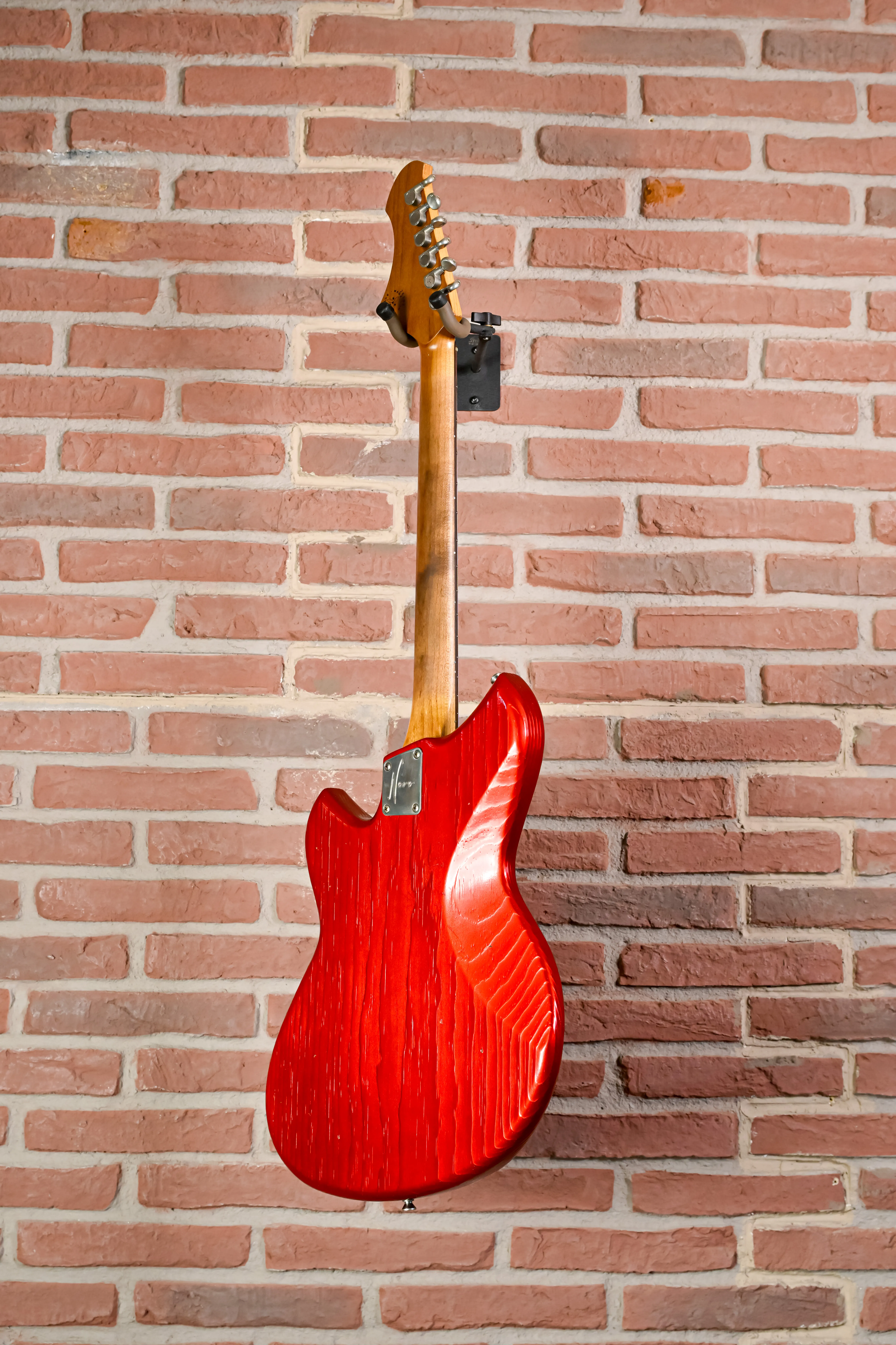 Serus J Candy Apple Red - 4-Ply T-Shell Light Distress