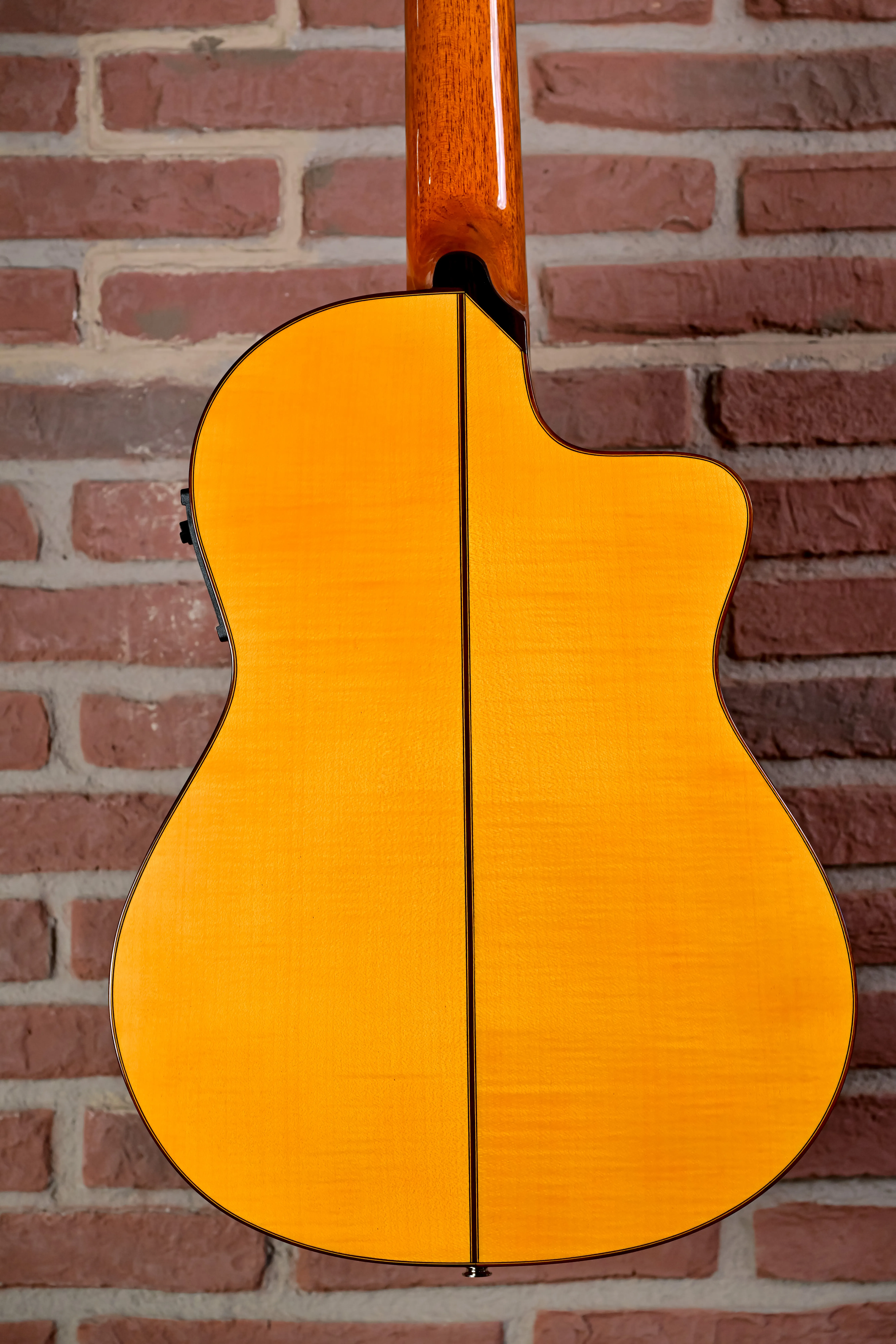 Espana 55FCE Lefty Thinbody Konzertgitarre Honey Amber (B-Stock)